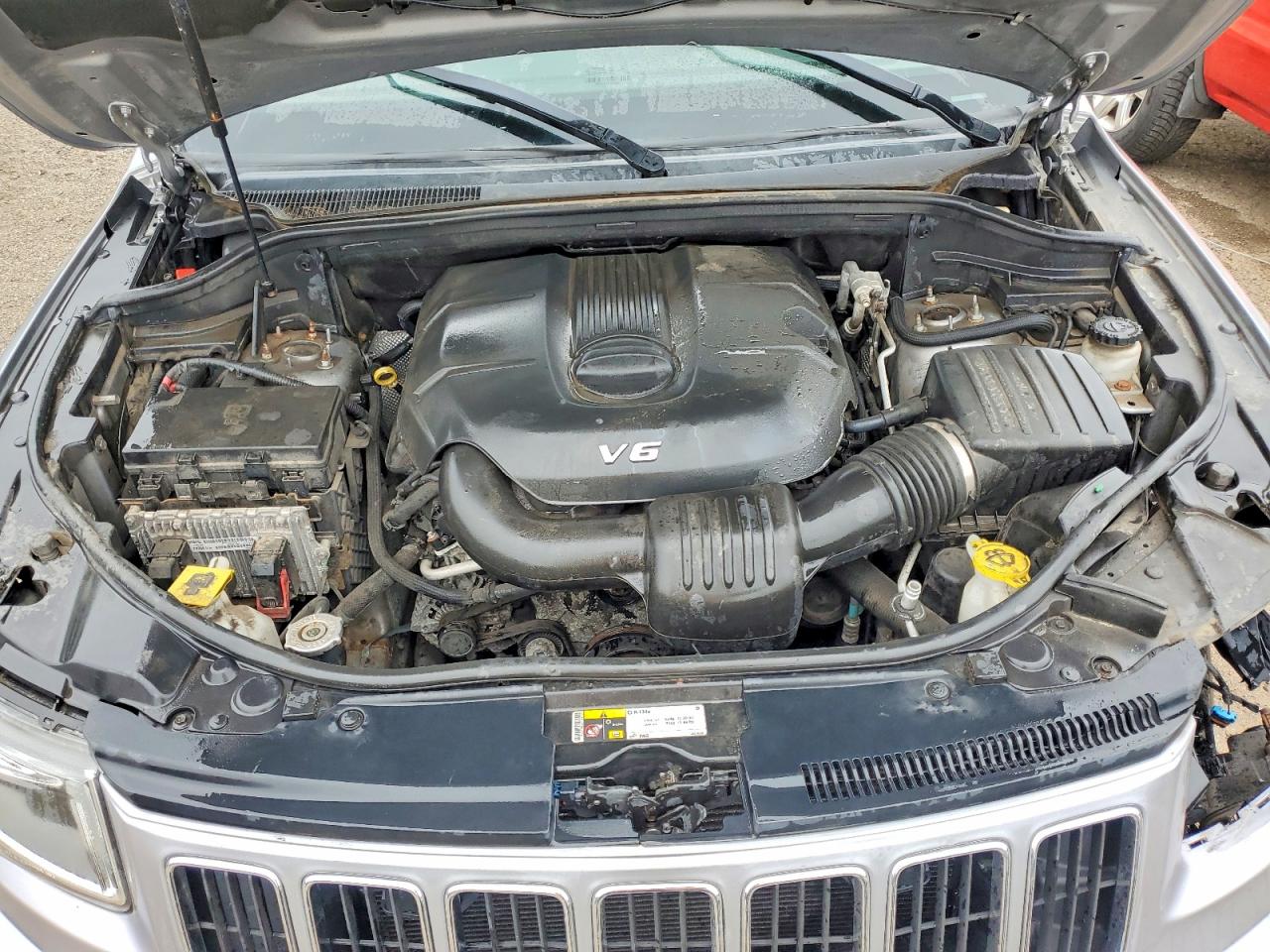 2014 Jeep Grand Cherokee Limited Silver vin: 1C4RJFBG7EC385631