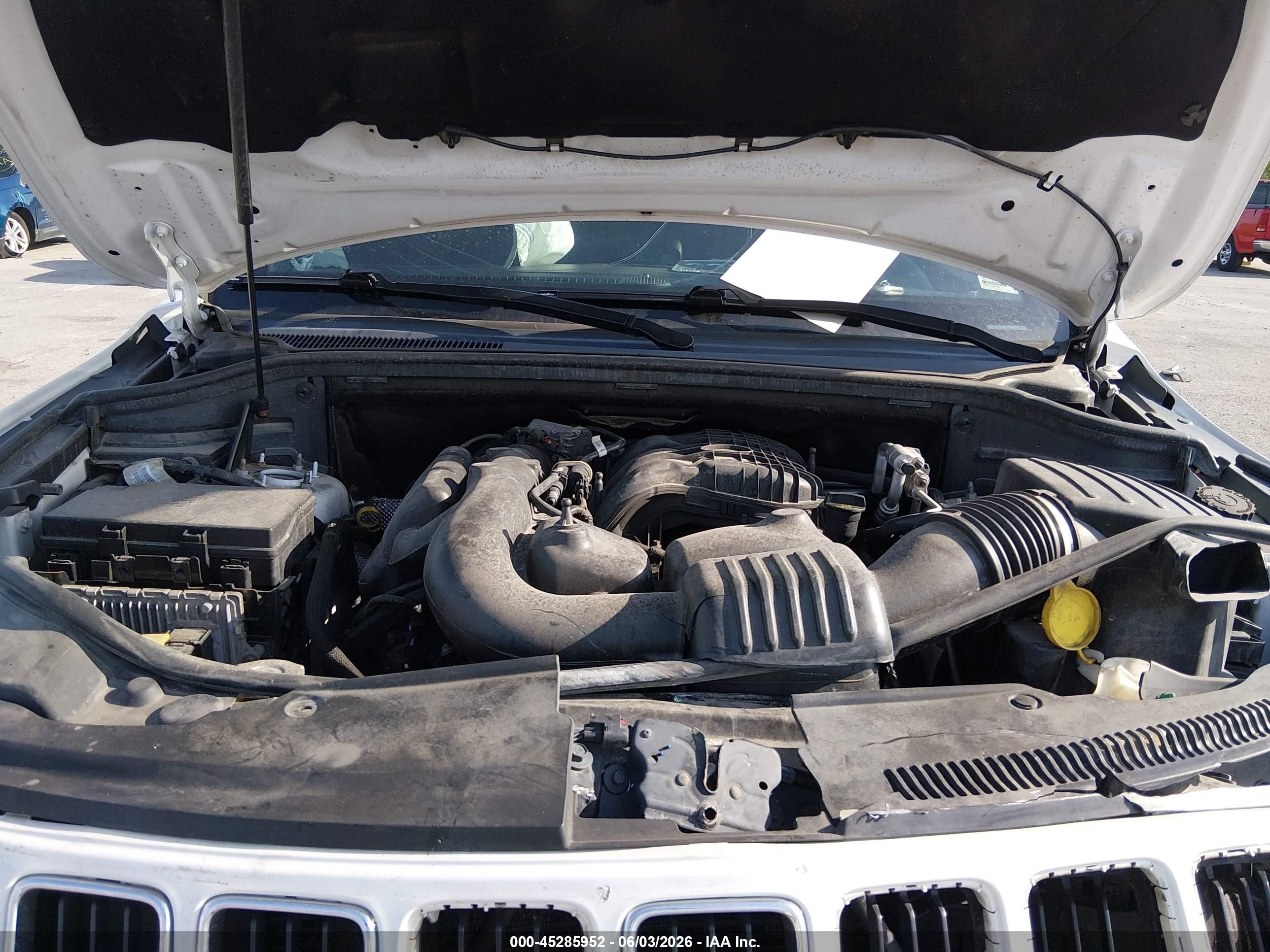 2014 Jeep Grand Cherokee Limited White vin: 1C4RJFBG7EC567216