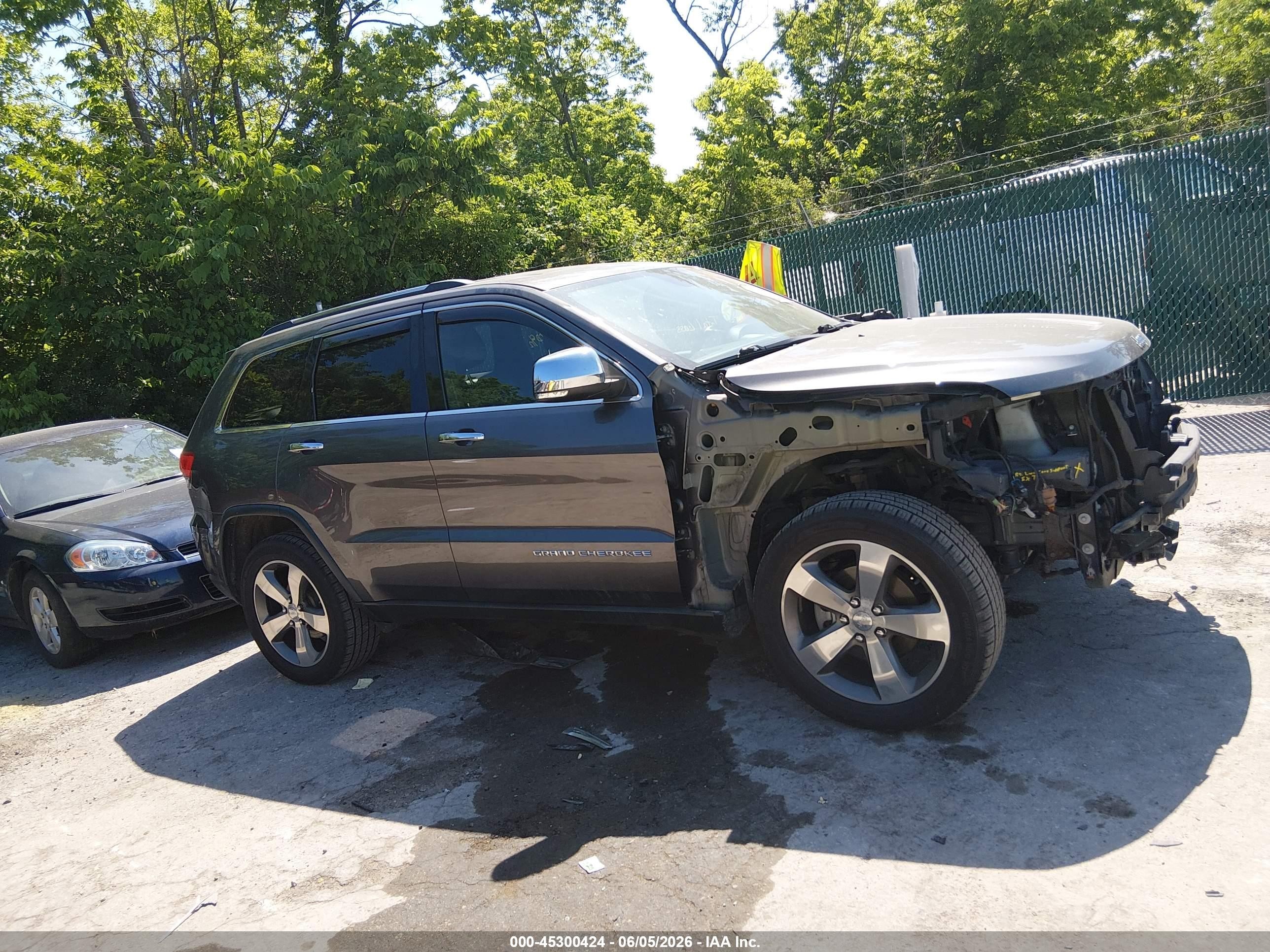 2015 Jeep Grand Cherokee Limited Light Blue vin: 1C4RJFBG7FC606355