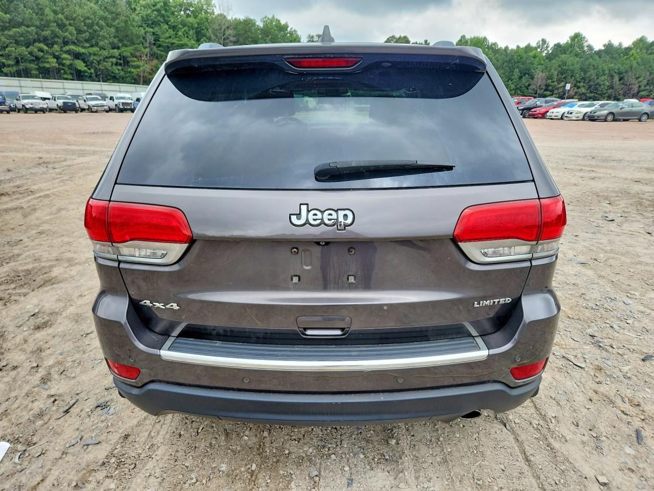 2015 Jeep Grand Cherokee Limited Gray vin: 1C4RJFBG7FC680813
