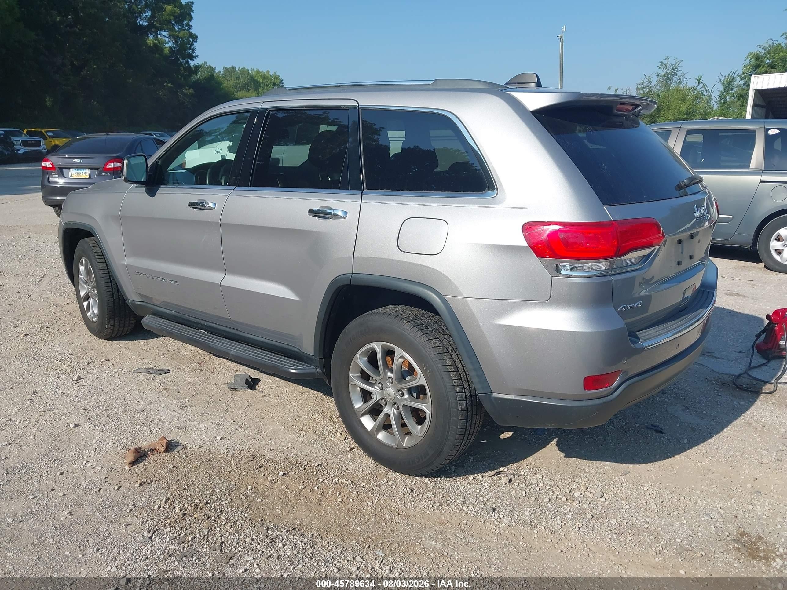 2015 Jeep Grand Cherokee Limited Silver vin: 1C4RJFBG7FC717407
