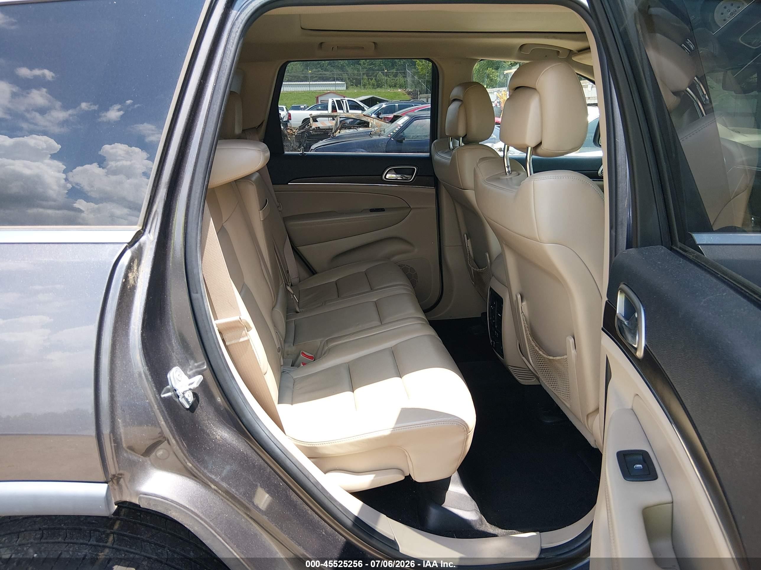 2015 Jeep Grand Cherokee Limited Gray vin: 1C4RJFBG7FC767076