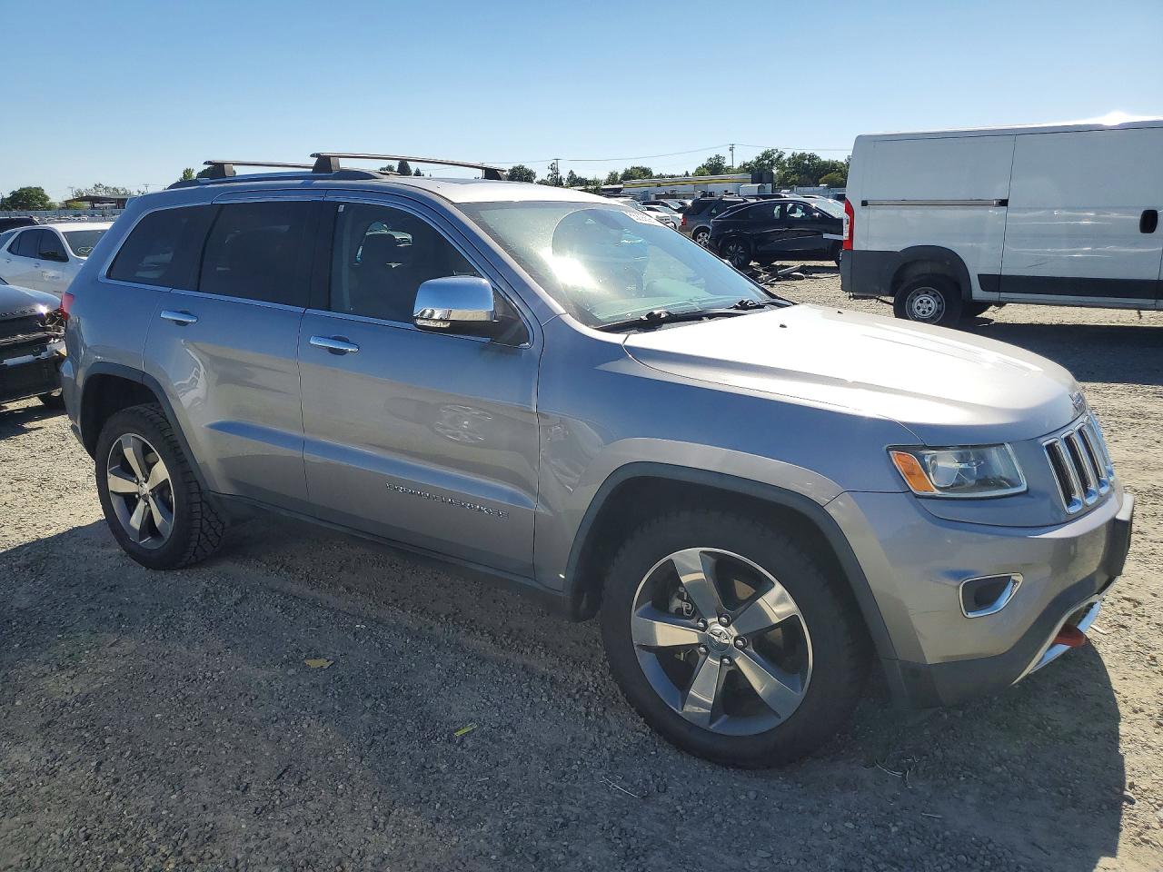 2015 Jeep Grand Cherokee Silver vin: 1C4RJFBG7FC778322