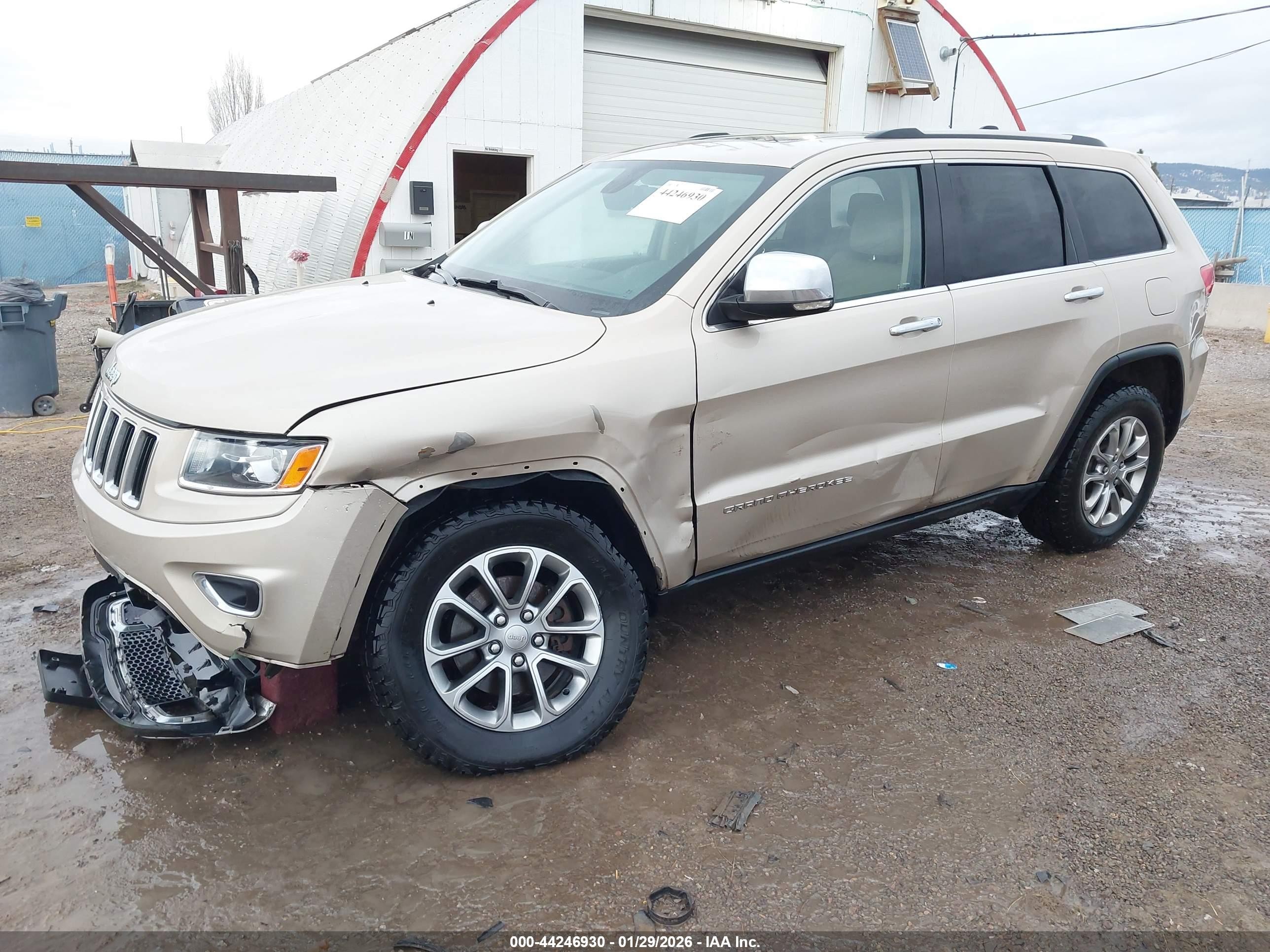 2015 Jeep Grand Cherokee Limited Champagne vin: 1C4RJFBG7FC838843