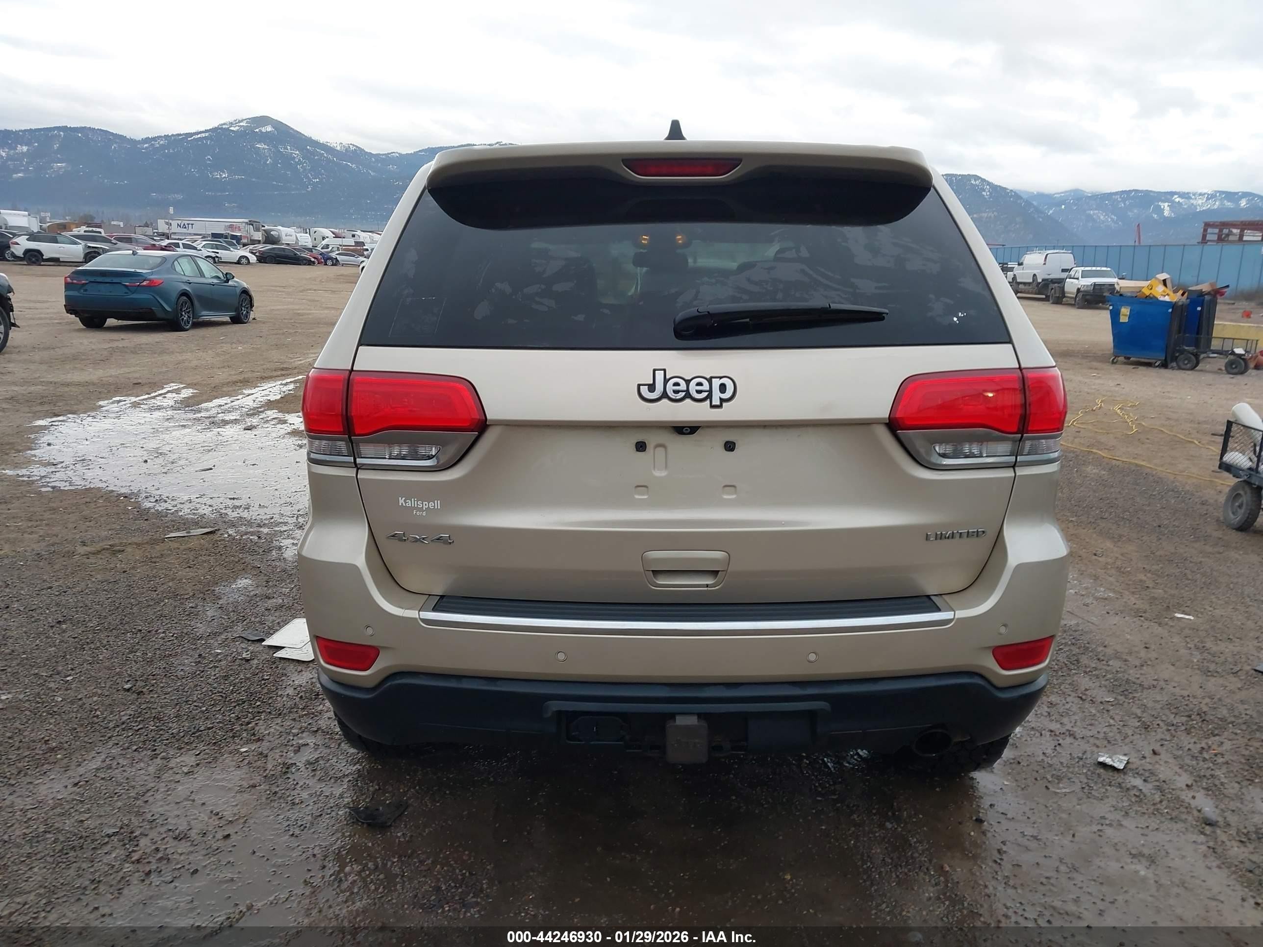 2015 Jeep Grand Cherokee Limited Champagne vin: 1C4RJFBG7FC838843