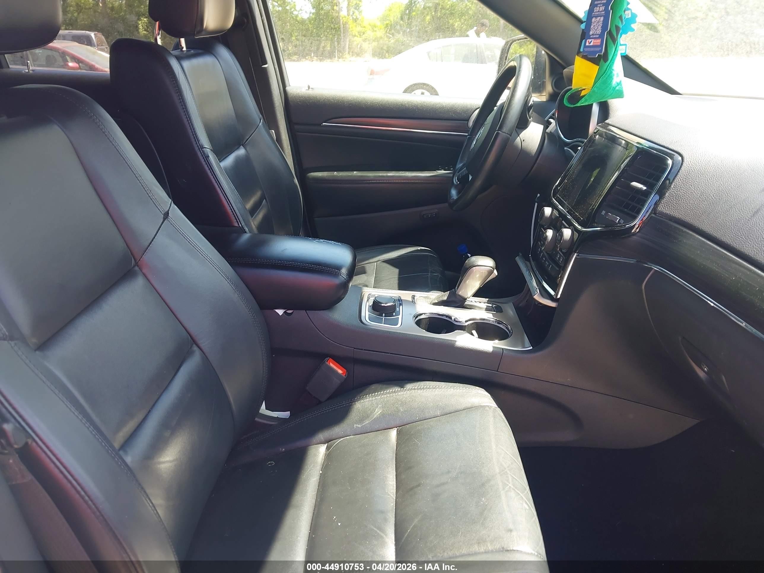 2019 Jeep Grand Cherokee Limited 4x4 White vin: 1C4RJFBG7KC782087