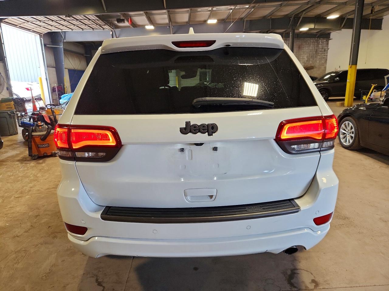 2021 Jeep Grand Cherokee Limited White vin: 1C4RJFBG7MC726833