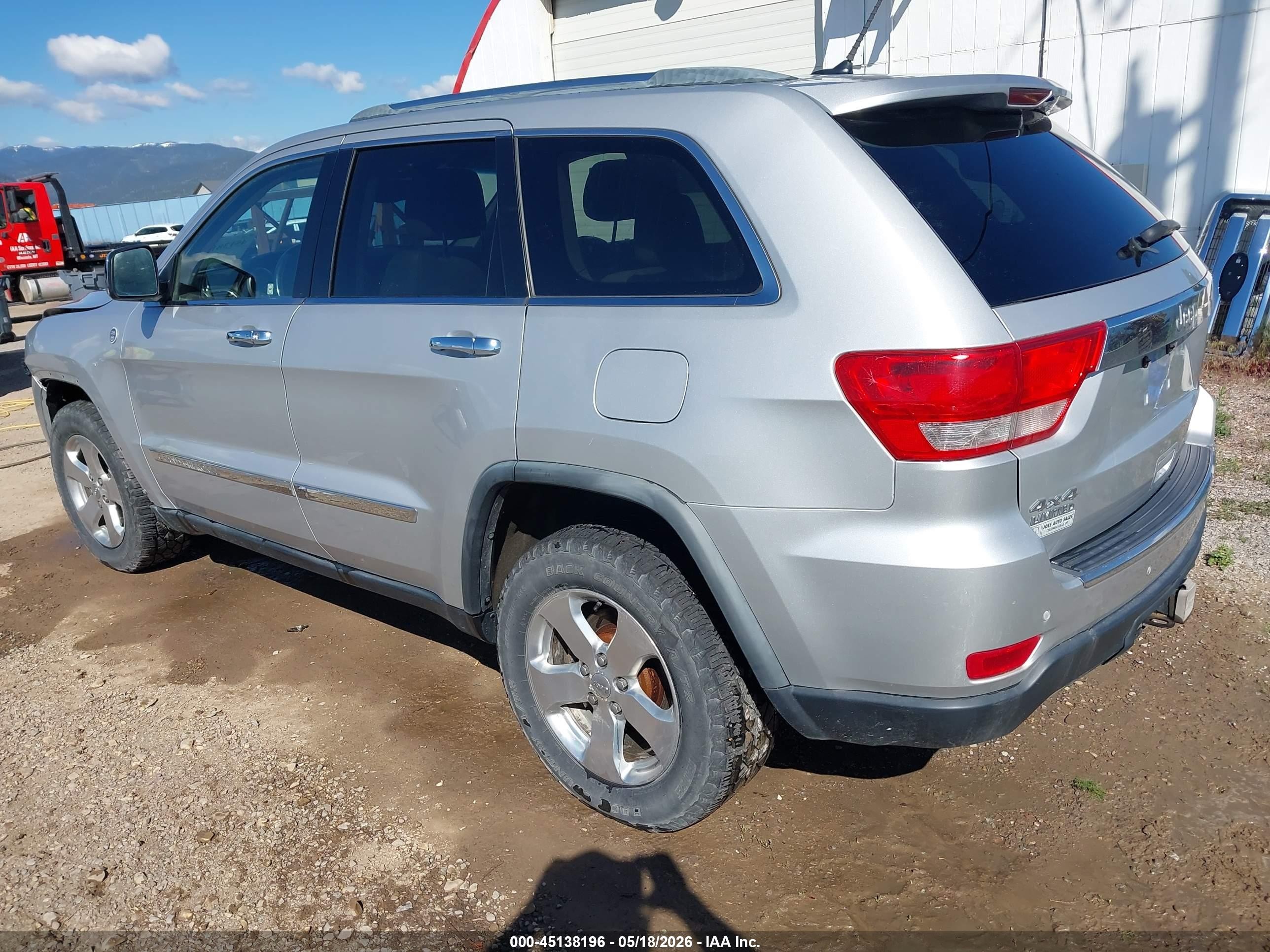 2012 Jeep Grand Cherokee Limited Silver vin: 1C4RJFBG8CC106426