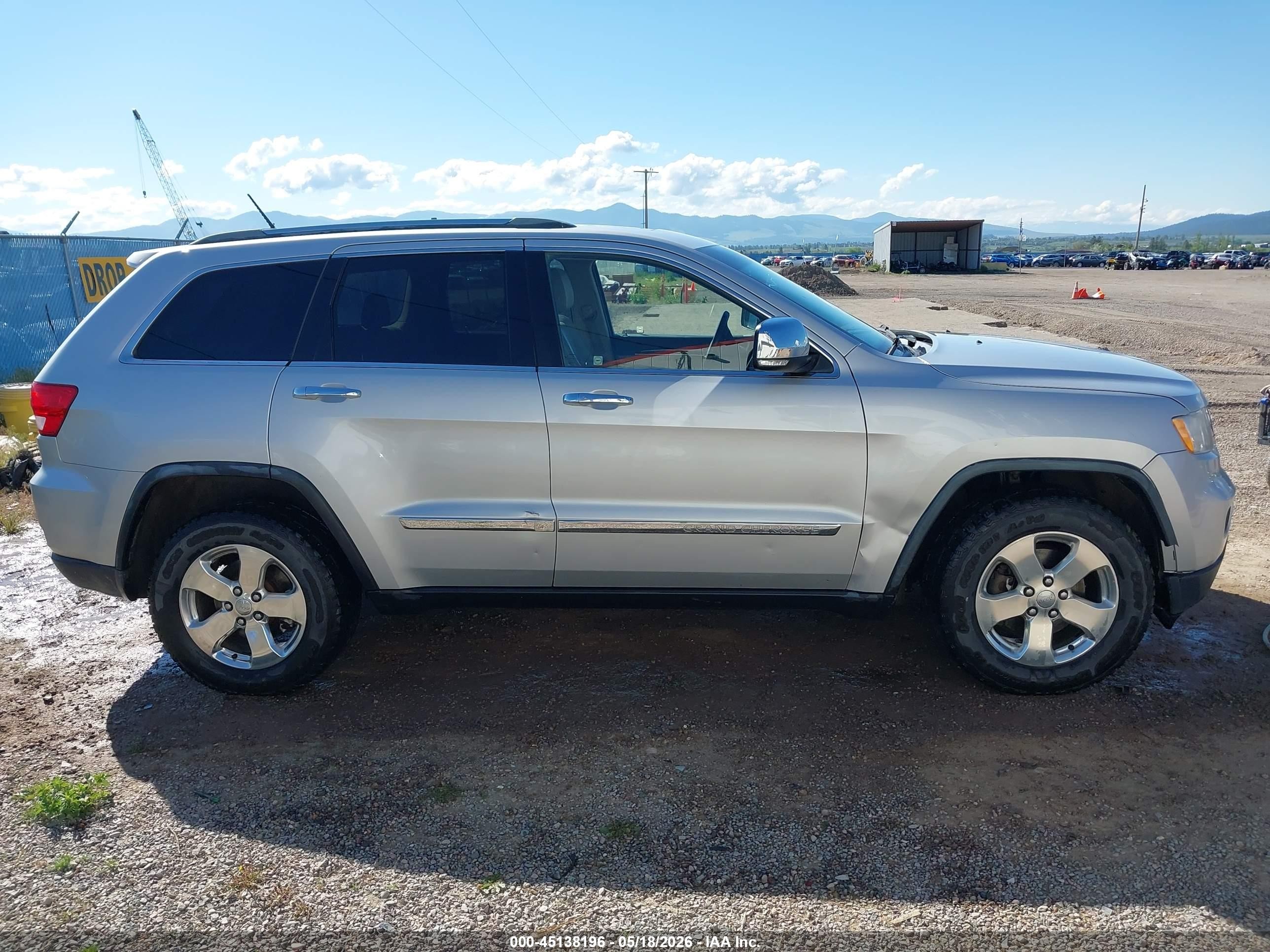 2012 Jeep Grand Cherokee Limited Silver vin: 1C4RJFBG8CC106426