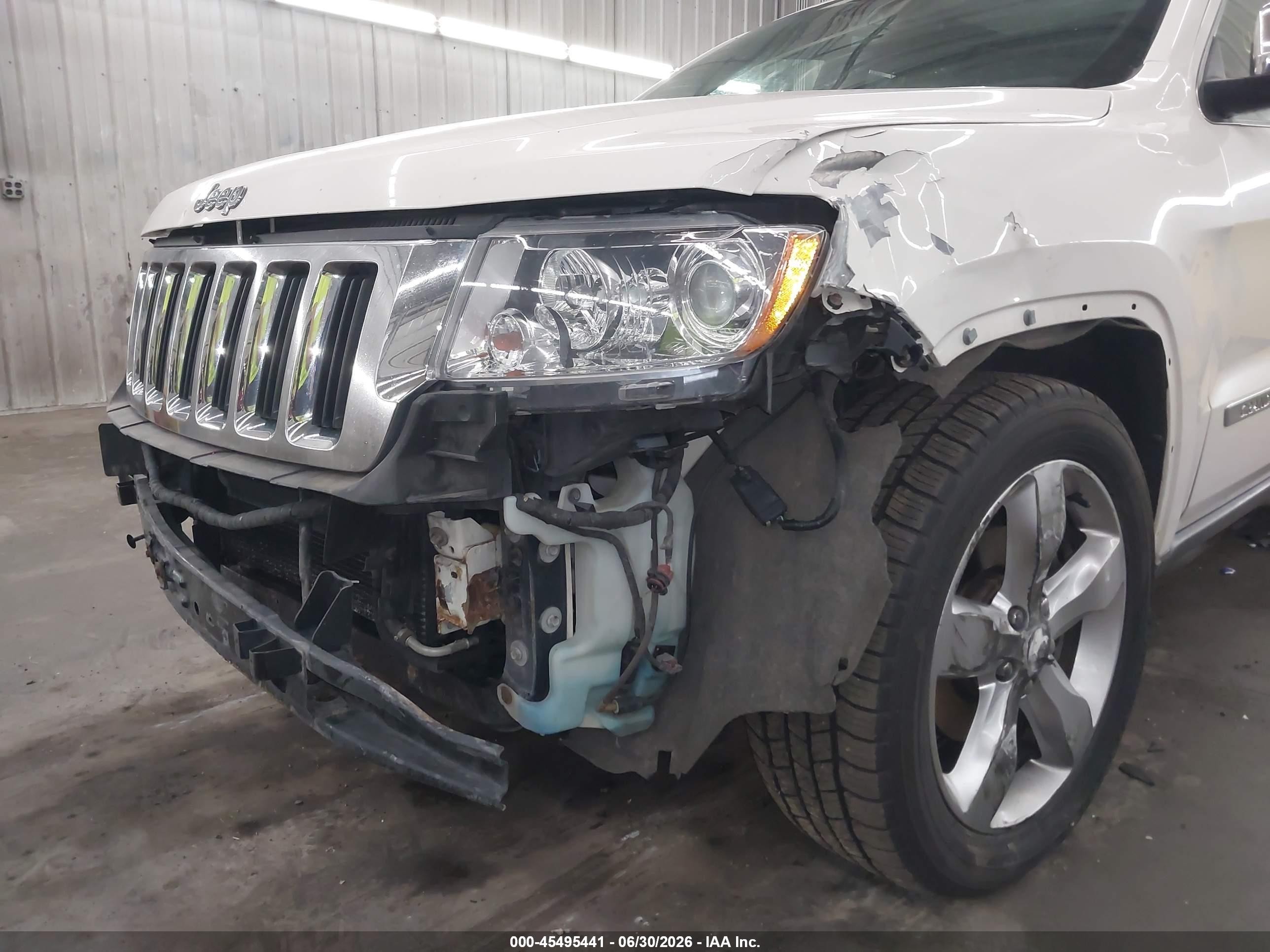 2012 Jeep Grand Cherokee Limited White vin: 1C4RJFBG8CC179747
