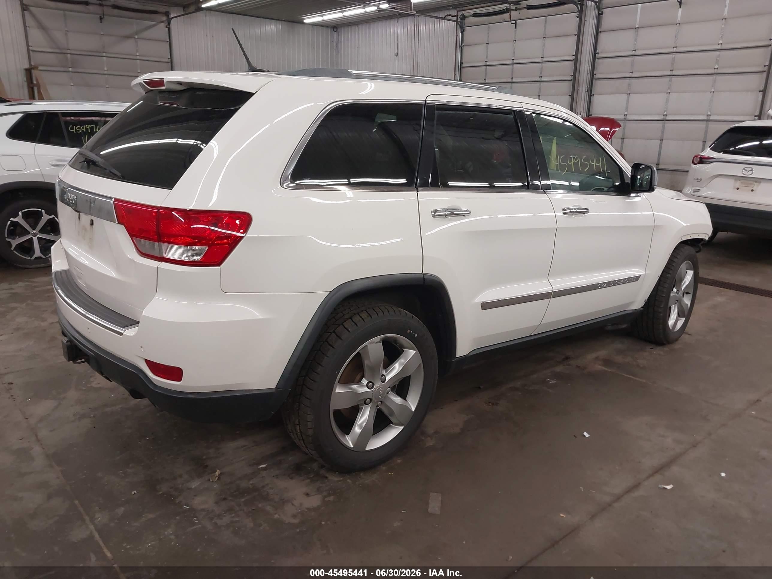 2012 Jeep Grand Cherokee Limited White vin: 1C4RJFBG8CC179747