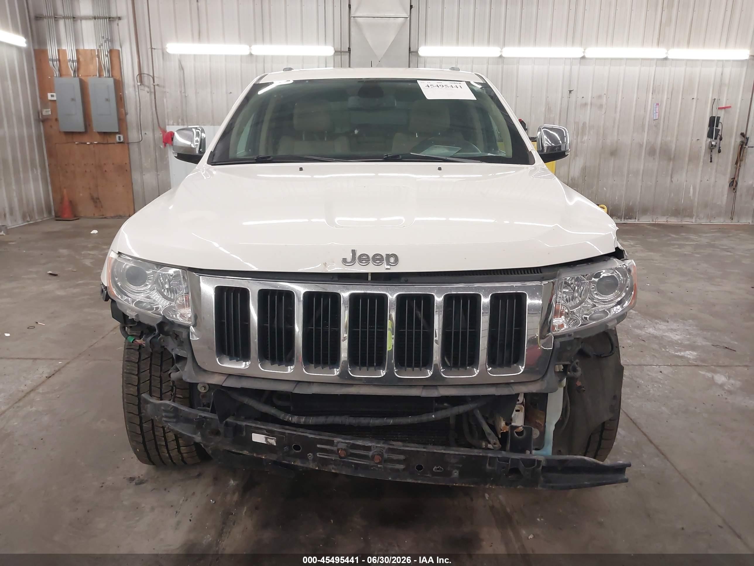 2012 Jeep Grand Cherokee Limited White vin: 1C4RJFBG8CC179747