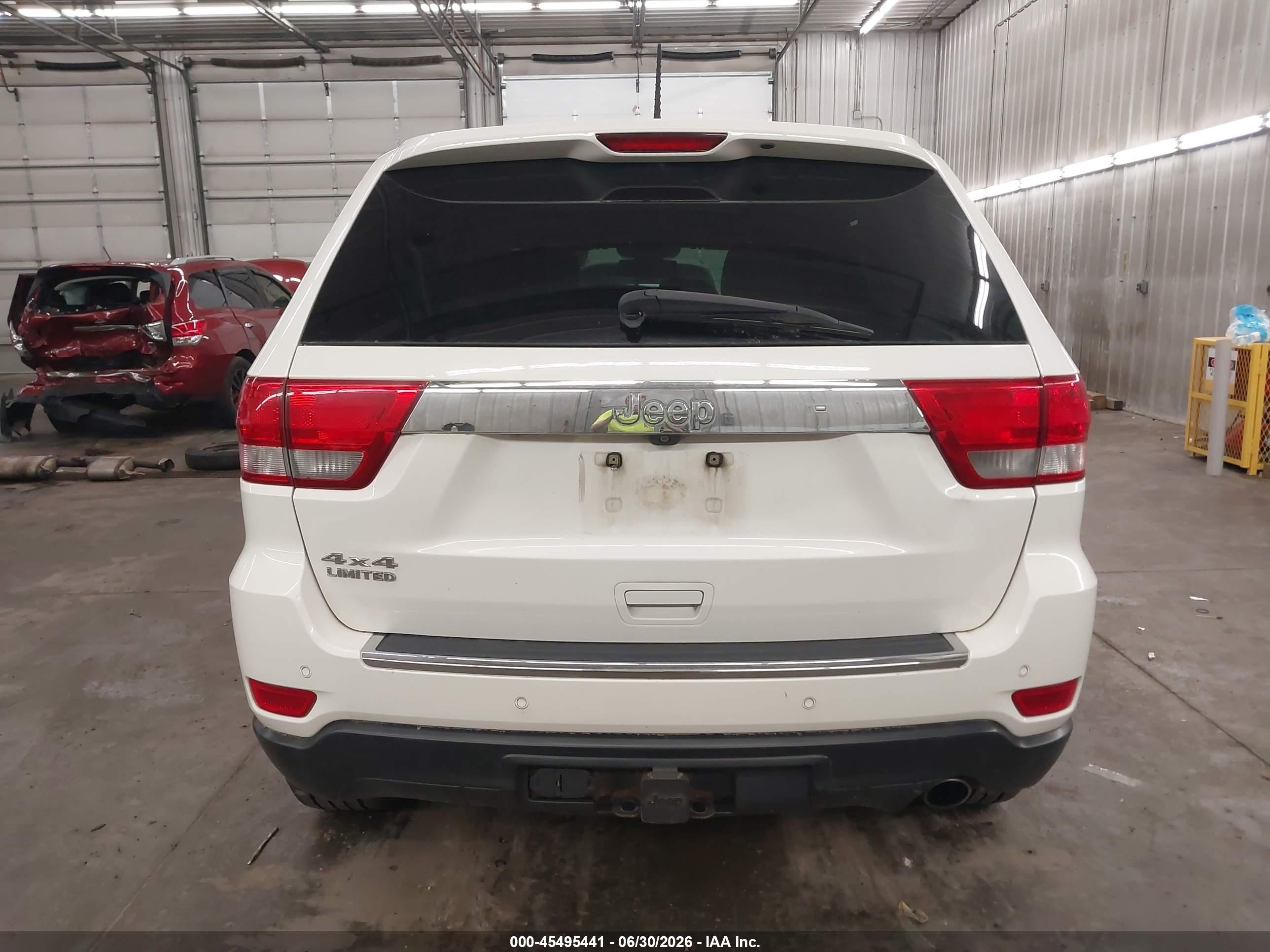 2012 Jeep Grand Cherokee Limited White vin: 1C4RJFBG8CC179747