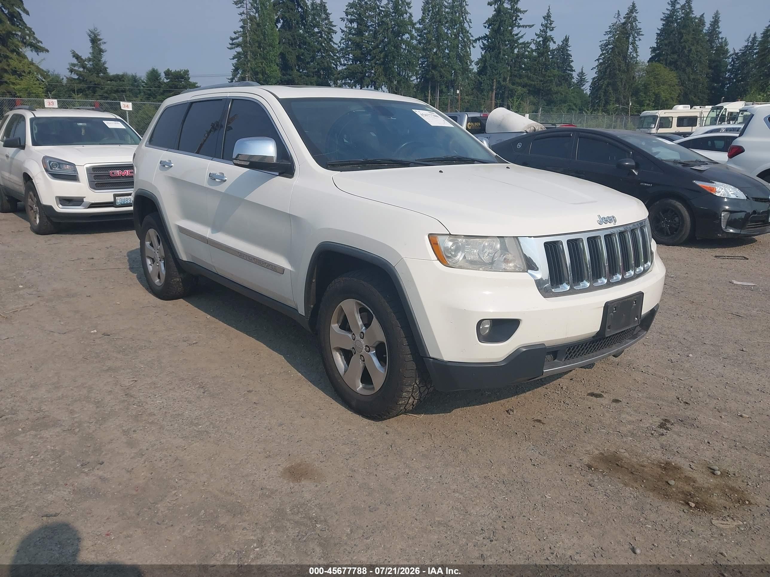 2012 Jeep Grand Cherokee Limited White vin: 1C4RJFBG8CC217820