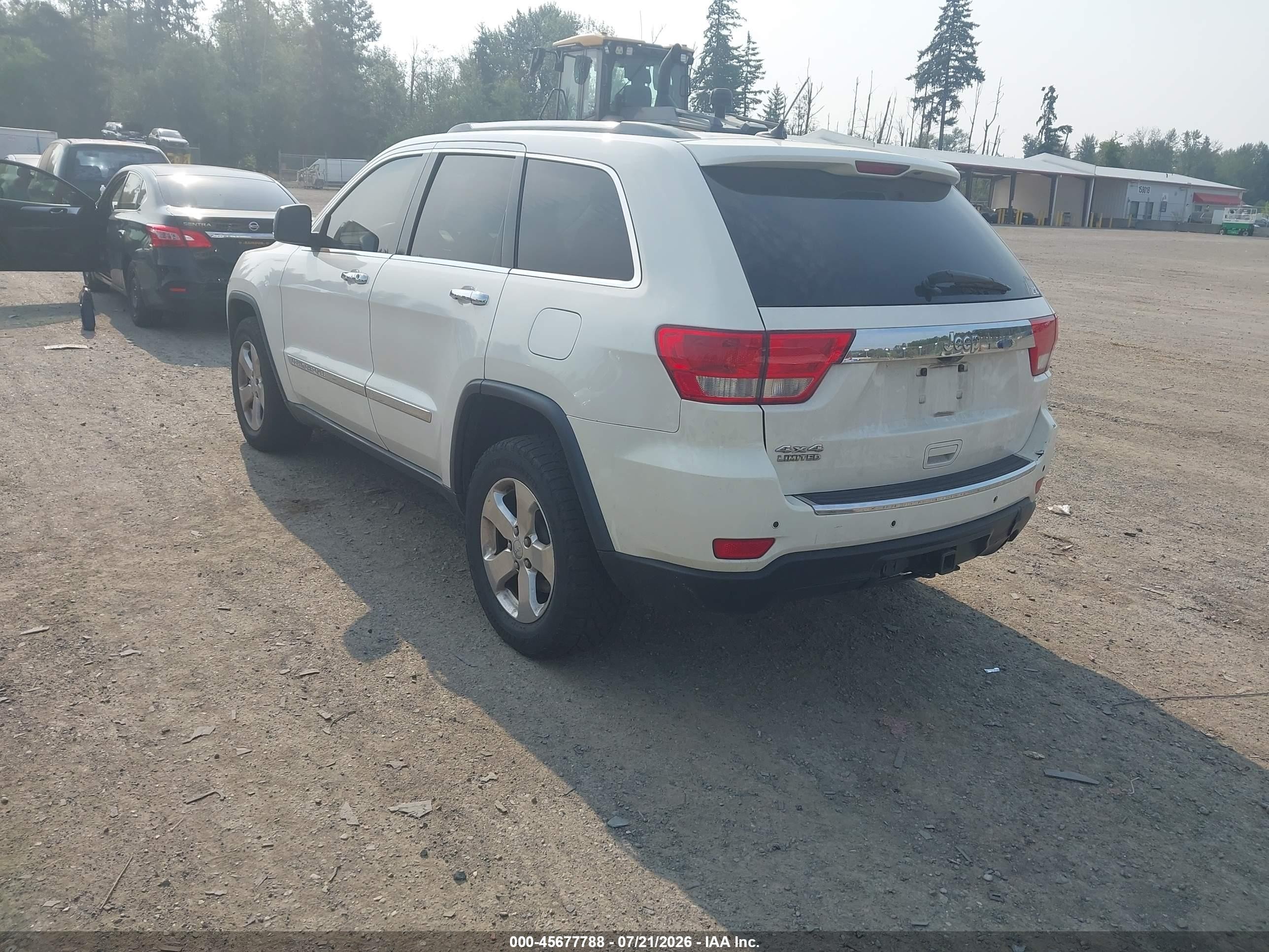 2012 Jeep Grand Cherokee Limited White vin: 1C4RJFBG8CC217820
