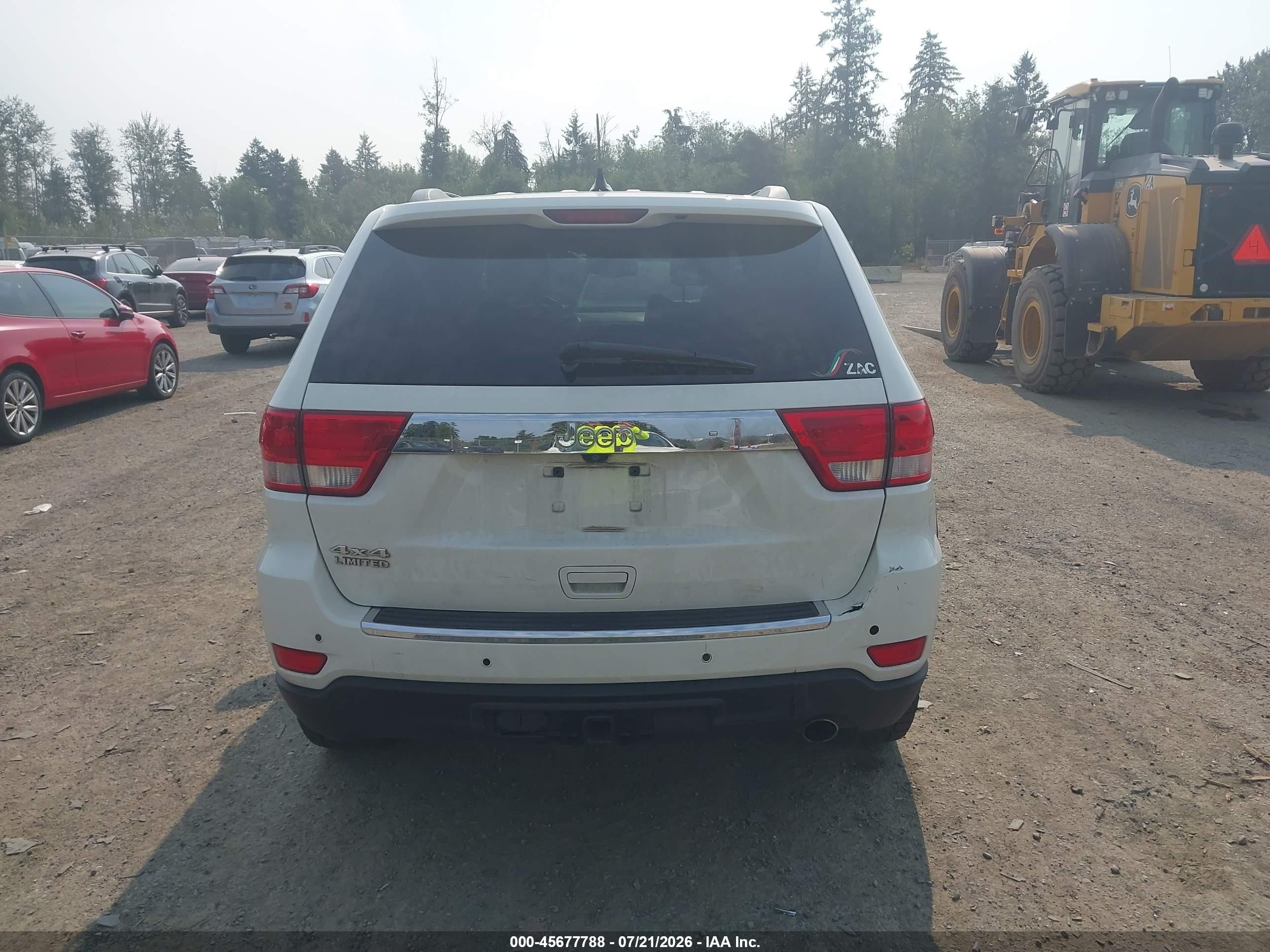 2012 Jeep Grand Cherokee Limited White vin: 1C4RJFBG8CC217820