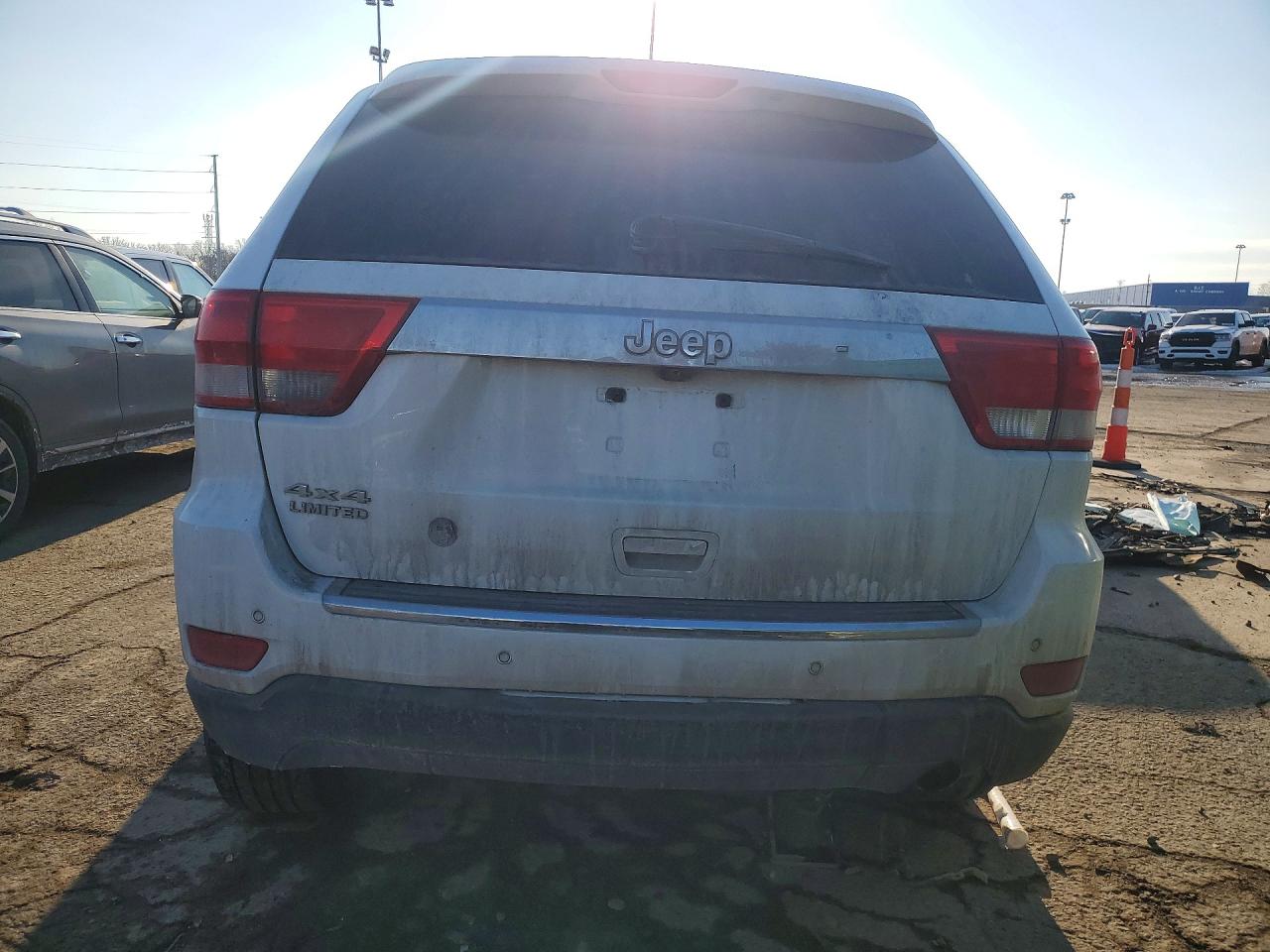 2013 Jeep Grand Cherokee Limited White vin: 1C4RJFBG8DC631617