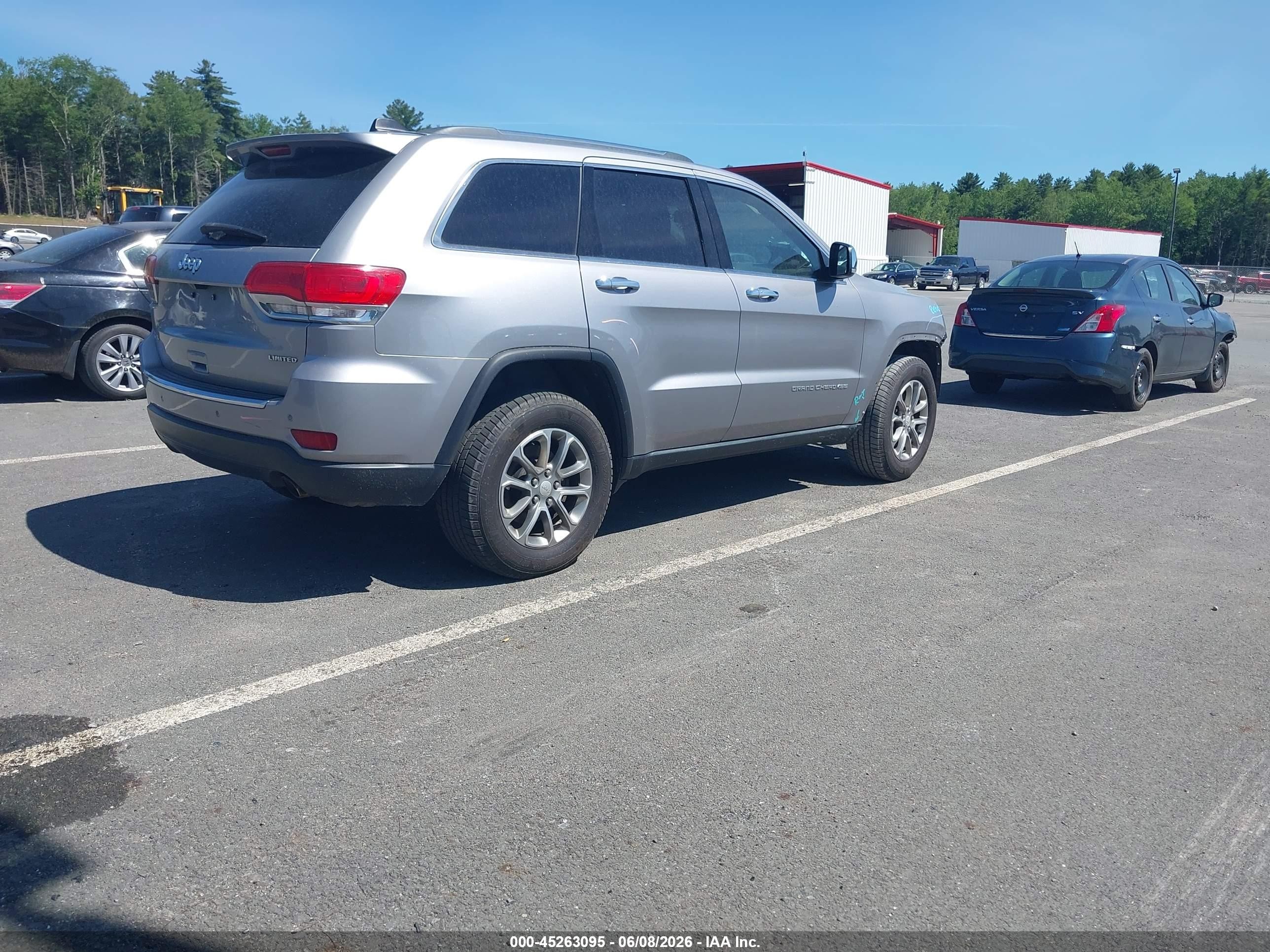 2014 Jeep Grand Cherokee Limited Silver vin: 1C4RJFBG8EC320948