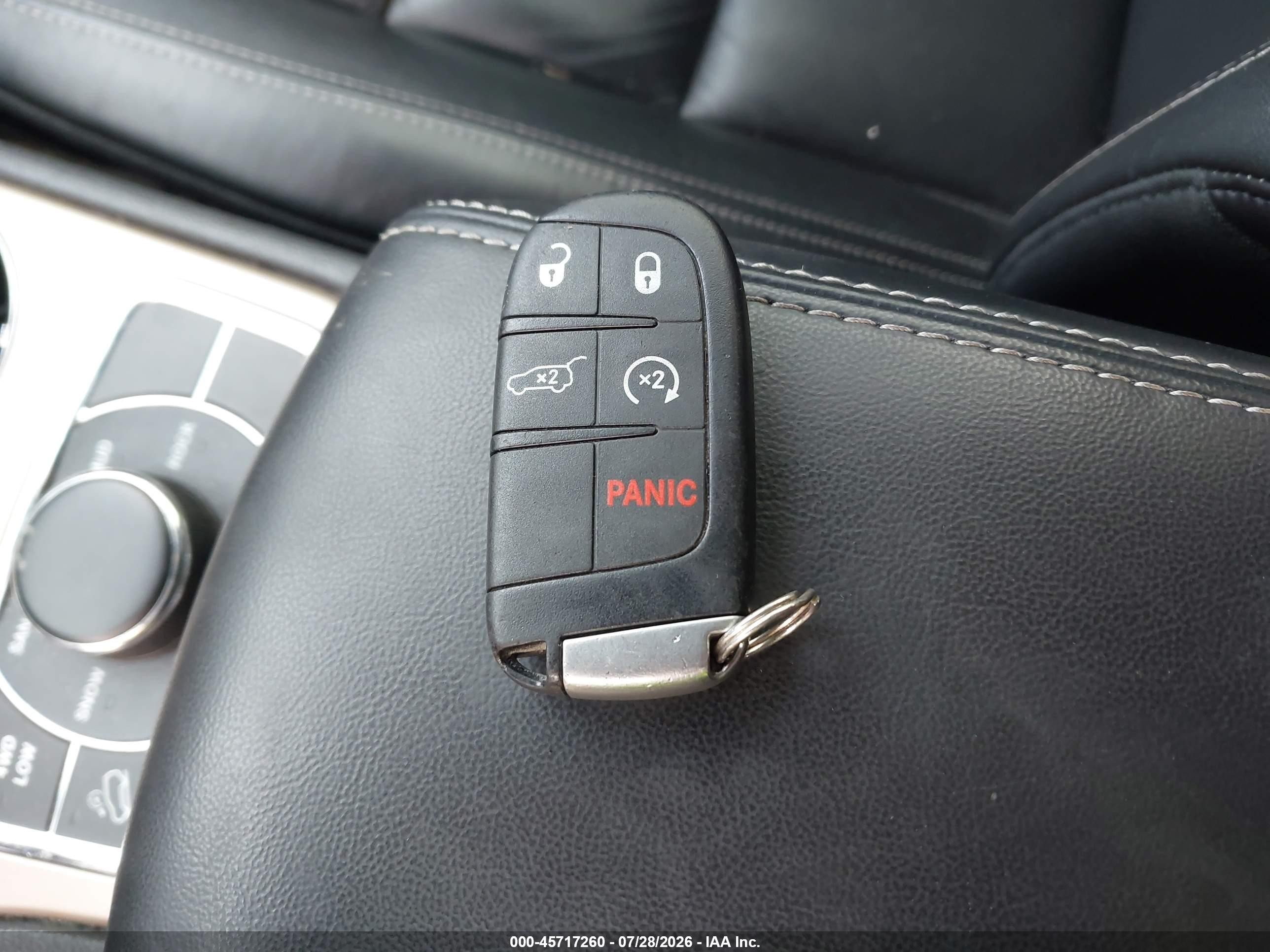2014 Jeep Grand Cherokee Limited White vin: 1C4RJFBG8EC441043