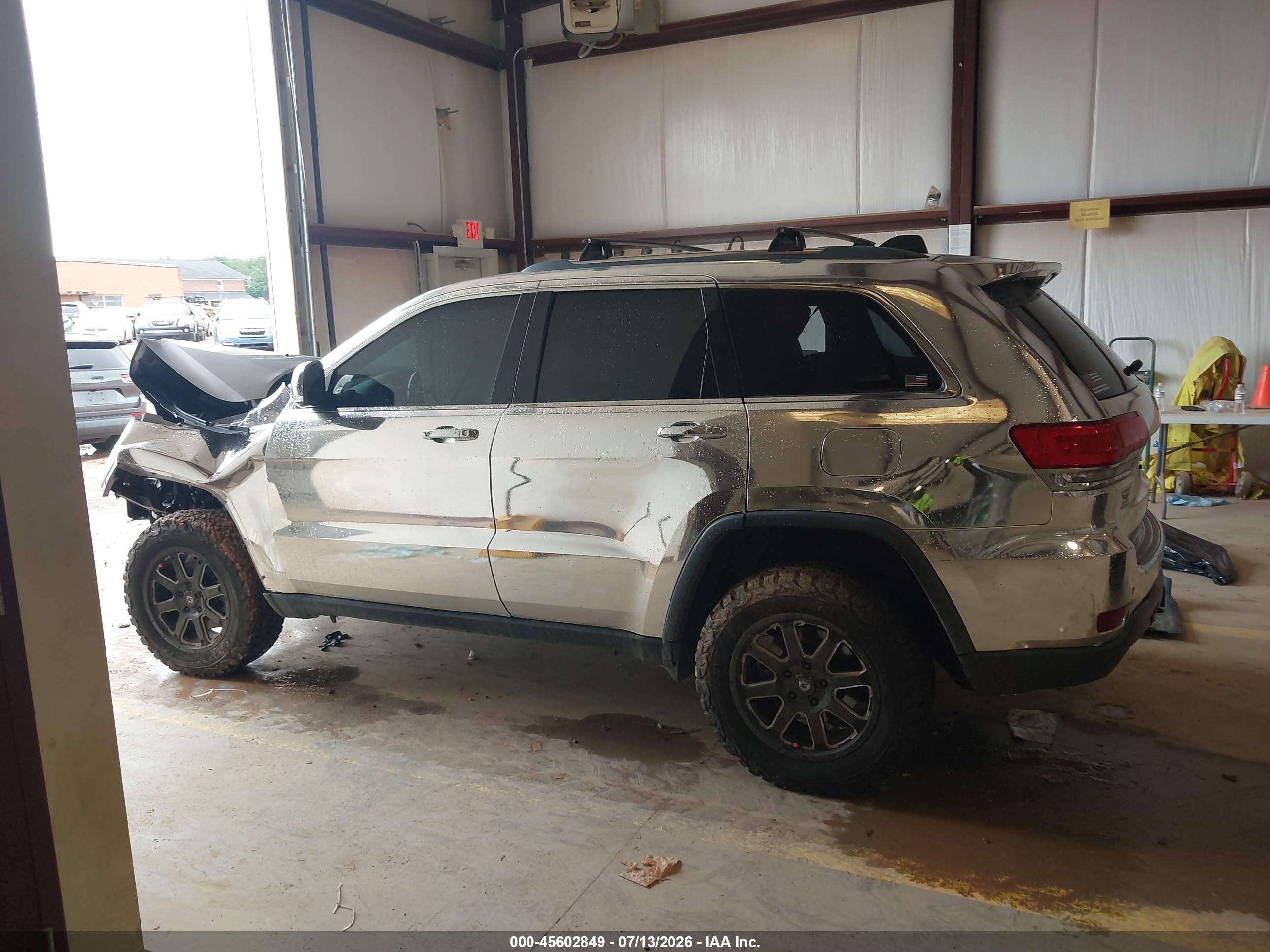 2015 Jeep Grand Cherokee Limited Silver vin: 1C4RJFBG8FC713222