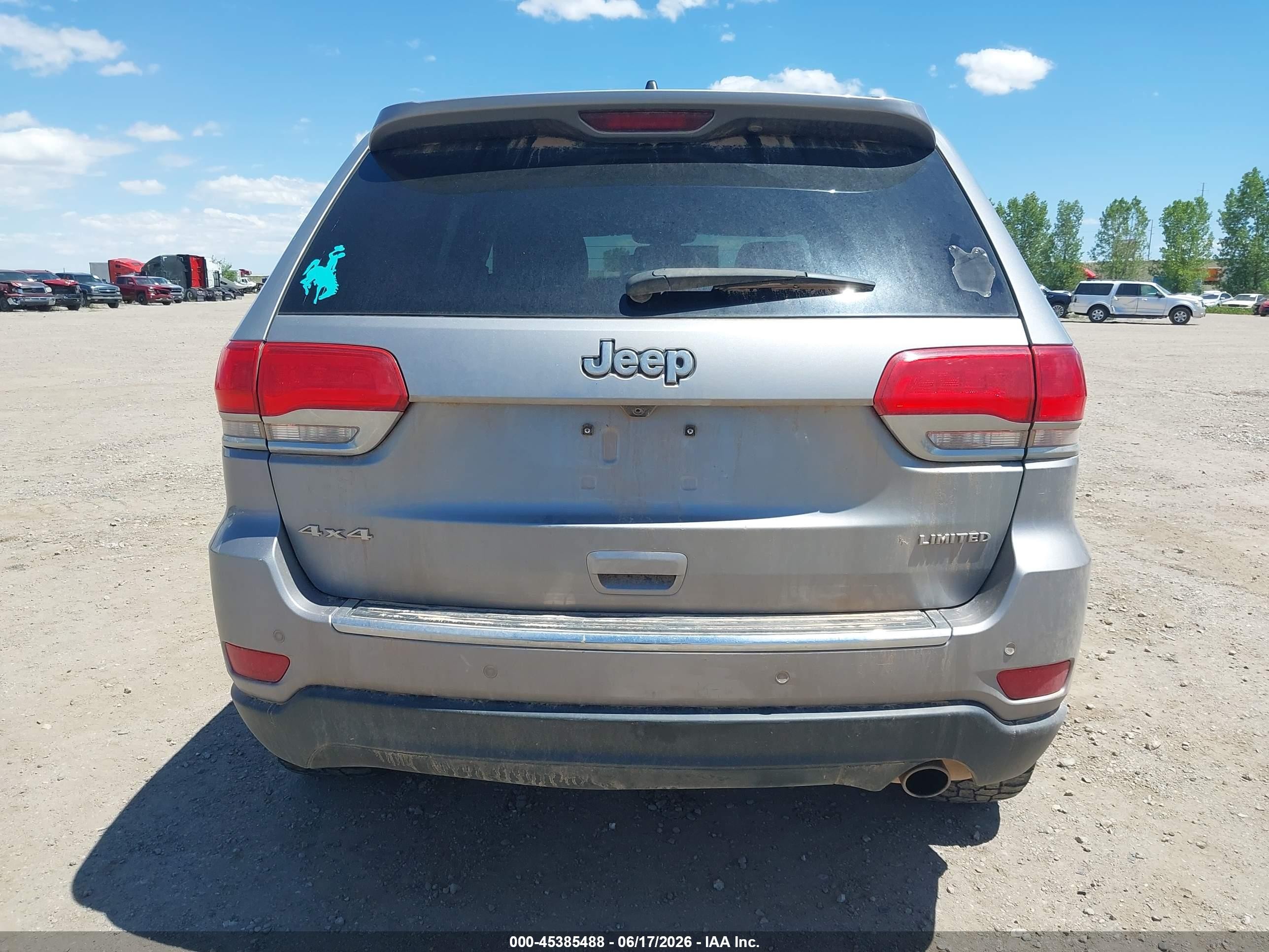 2015 Jeep Grand Cherokee Limited Silver vin: 1C4RJFBG8FC865792