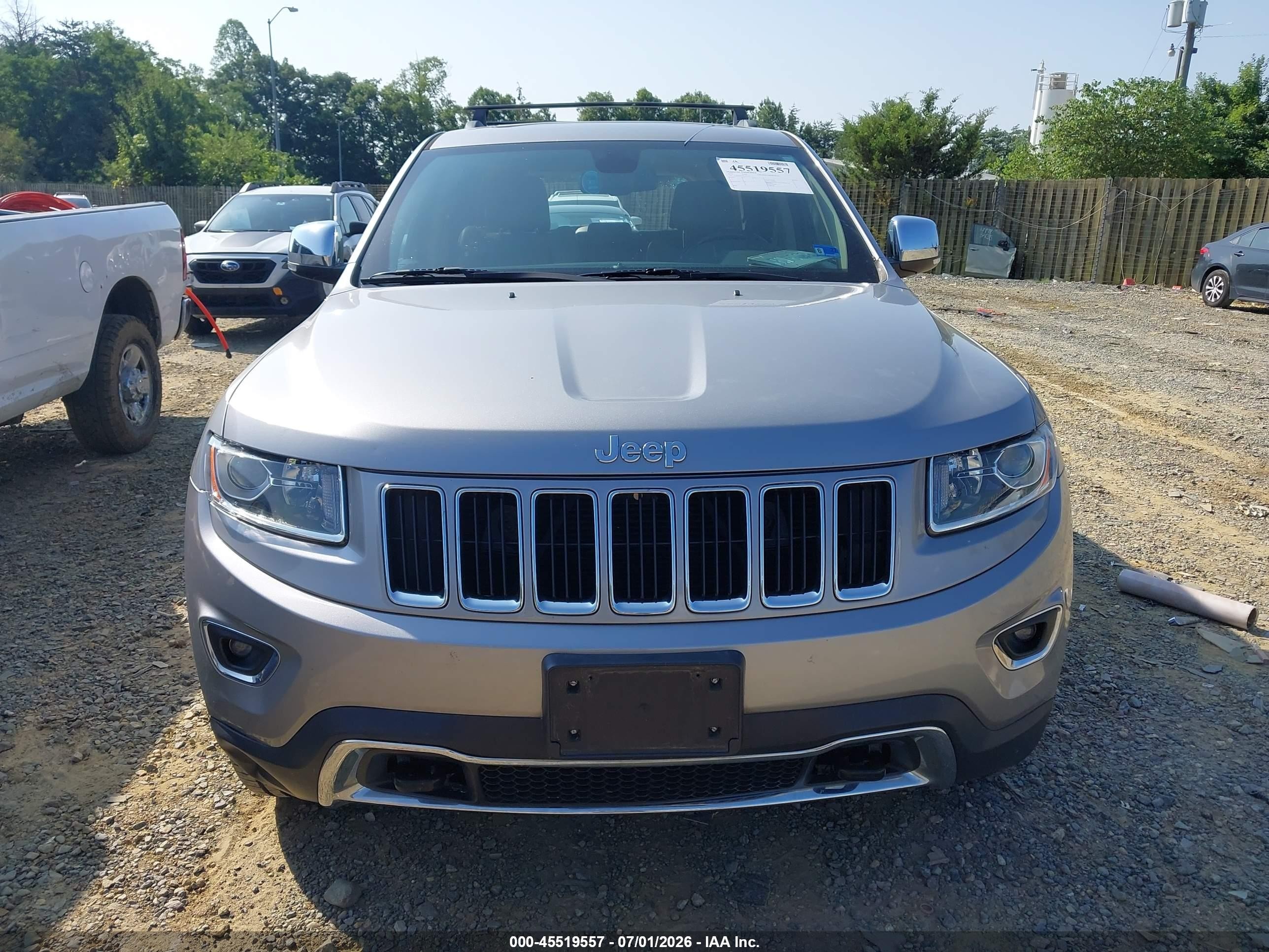 2015 Jeep Grand Cherokee Limited Silver vin: 1C4RJFBG8FC927322