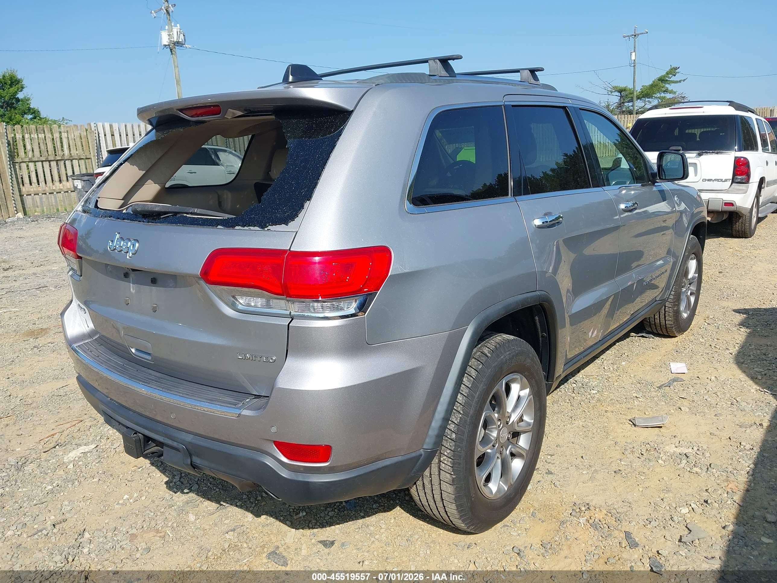 2015 Jeep Grand Cherokee Limited Silver vin: 1C4RJFBG8FC927322