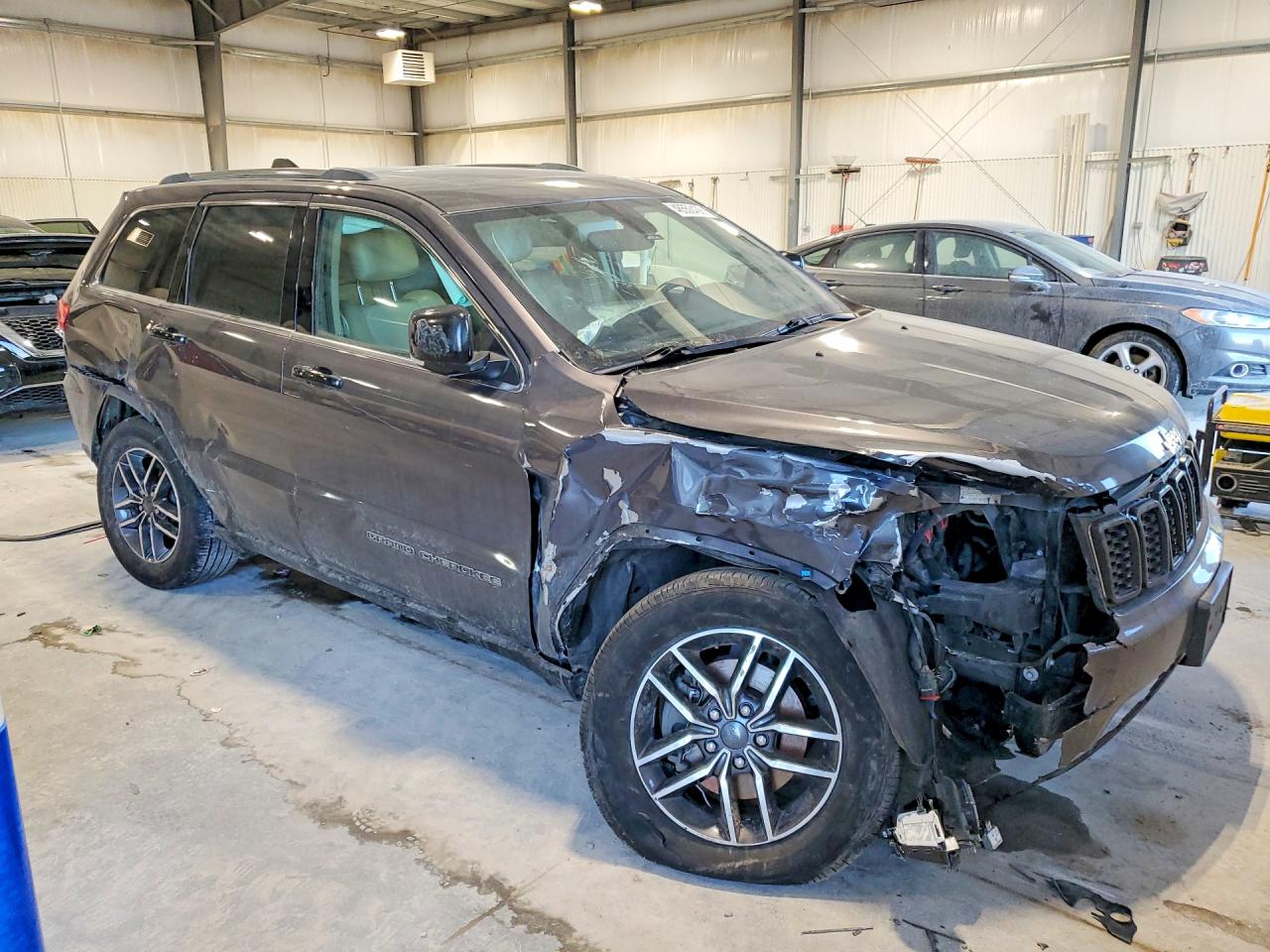 2019 Jeep Grand Cherokee Limited Серый vin: 1C4RJFBG8KC726045