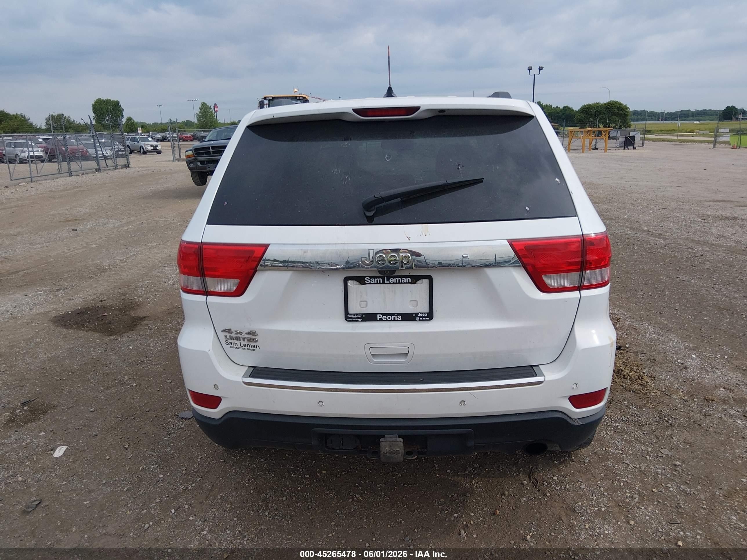 2013 Jeep Grand Cherokee Limited White vin: 1C4RJFBG9DC510997