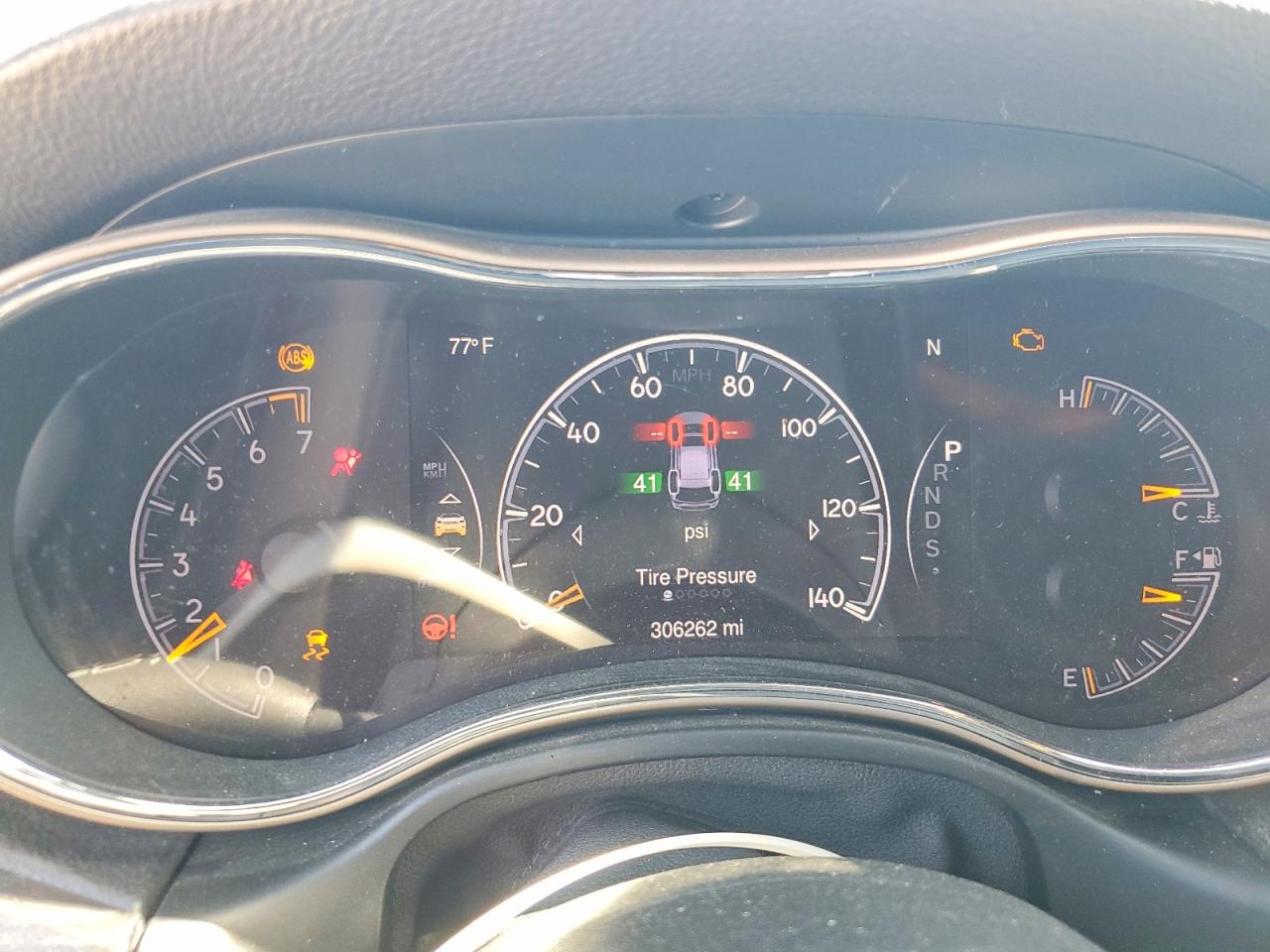 2014 Jeep Grand Cherokee Limited Silver vin: 1C4RJFBG9EC302779