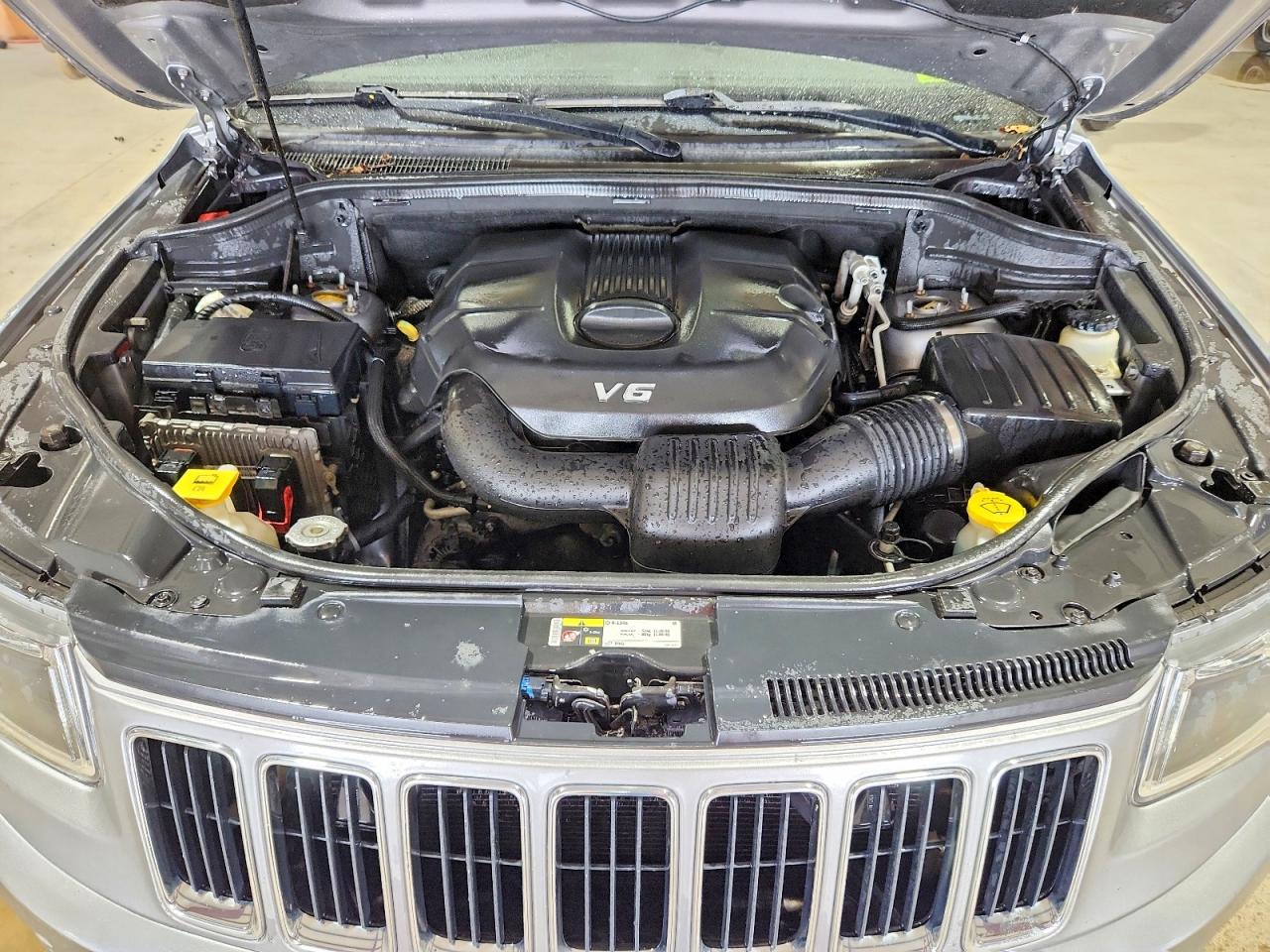 2014 Jeep Grand Cherokee Limited Серый vin: 1C4RJFBG9EC375683