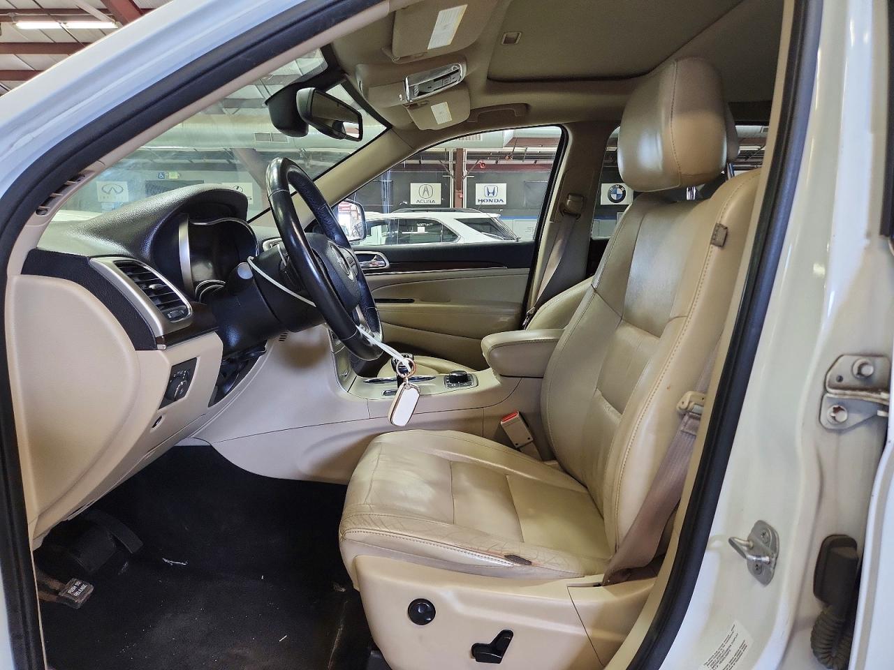2014 Jeep Grand Cherokee Limited White vin: 1C4RJFBG9EC546822