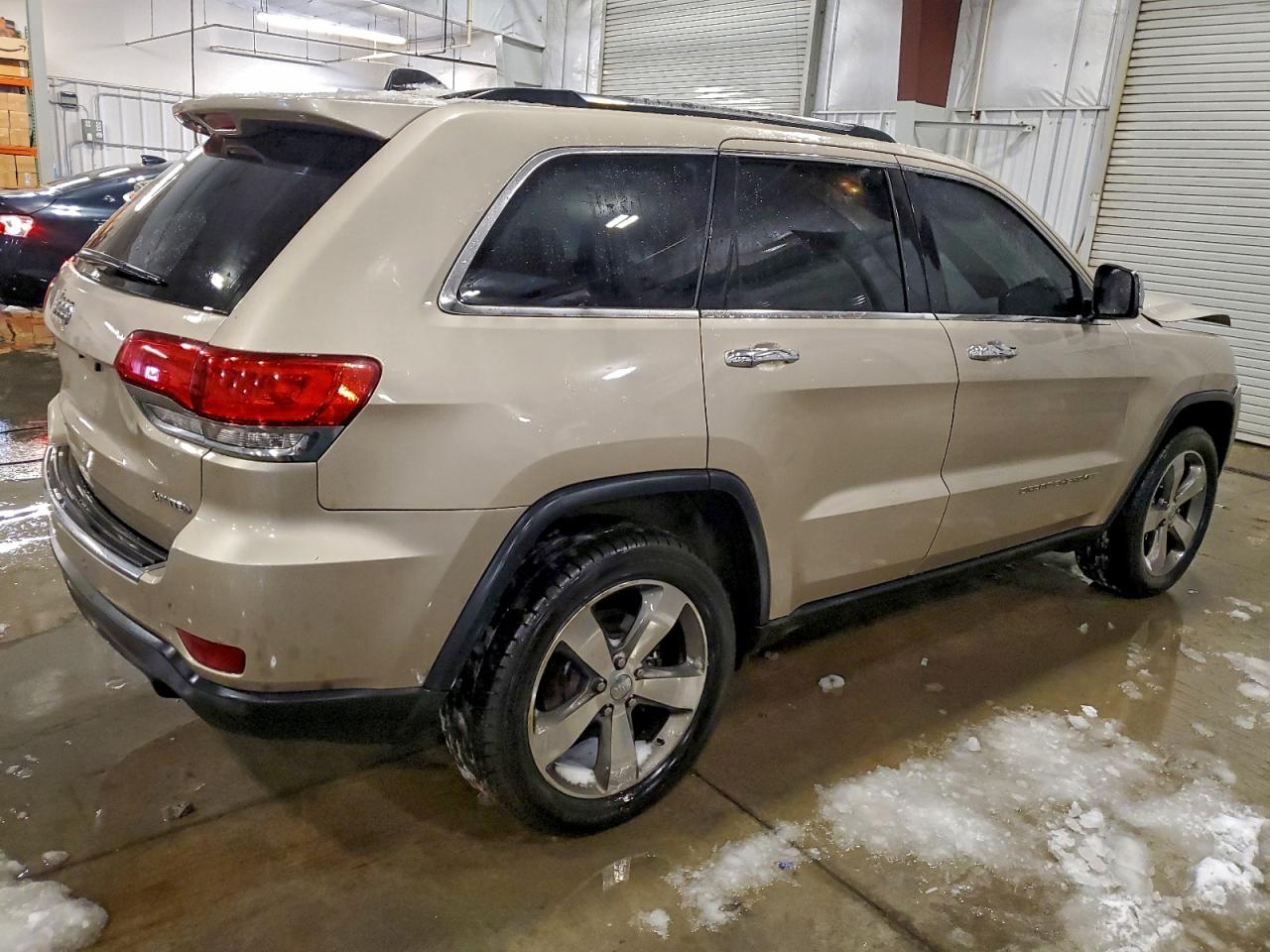 2015 Jeep Grand Cherokee Limited Бежевый vin: 1C4RJFBG9FC124177