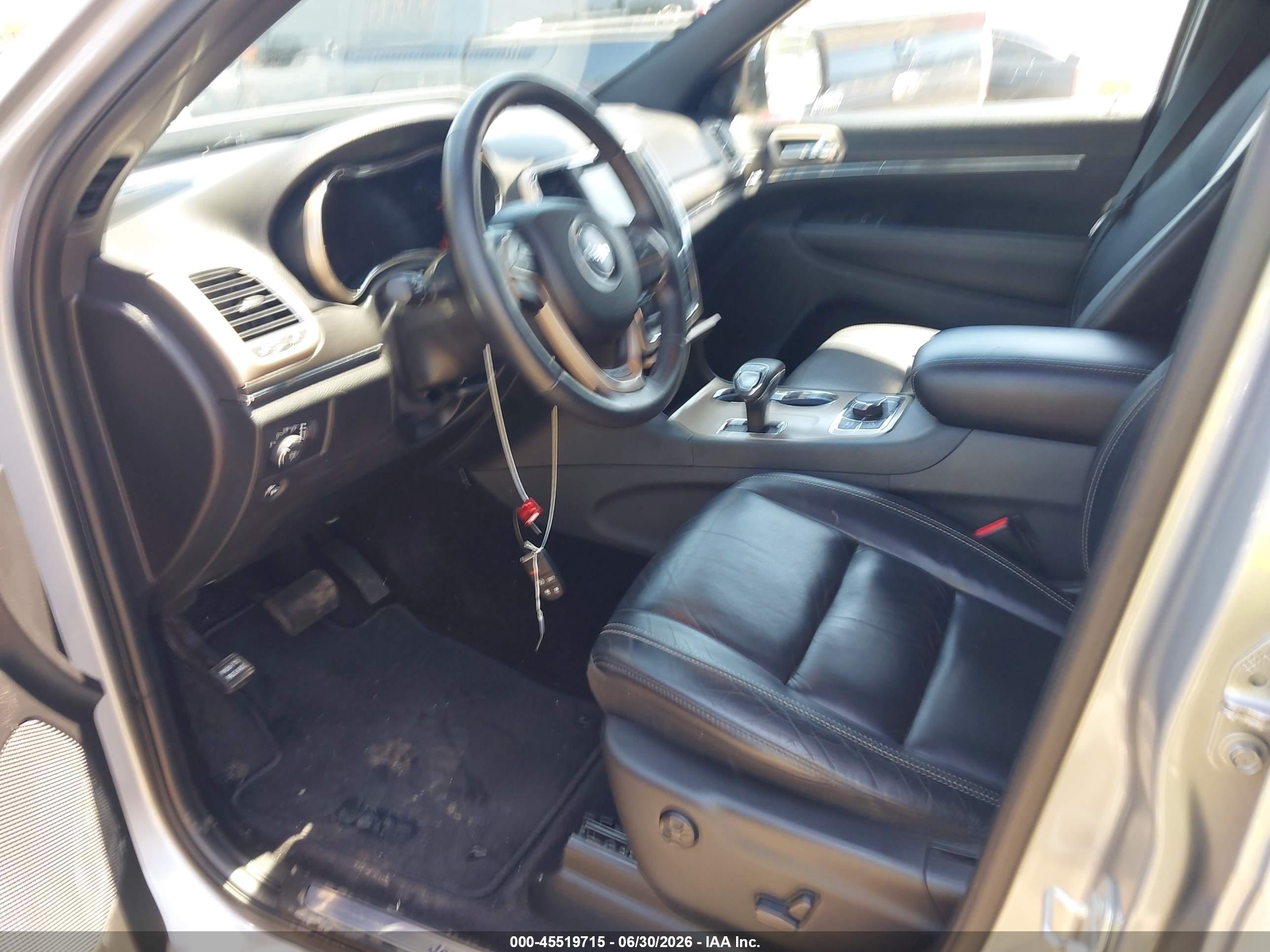 2015 Jeep Grand Cherokee Limited Silver vin: 1C4RJFBG9FC197193