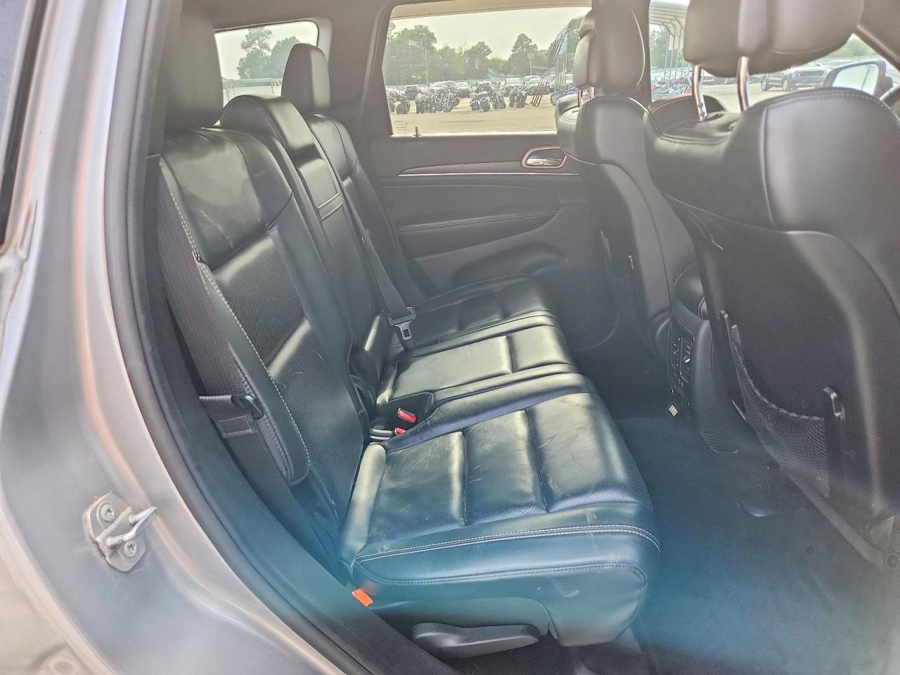 2015 Jeep Grand Cherokee Limited Silver vin: 1C4RJFBG9FC233769