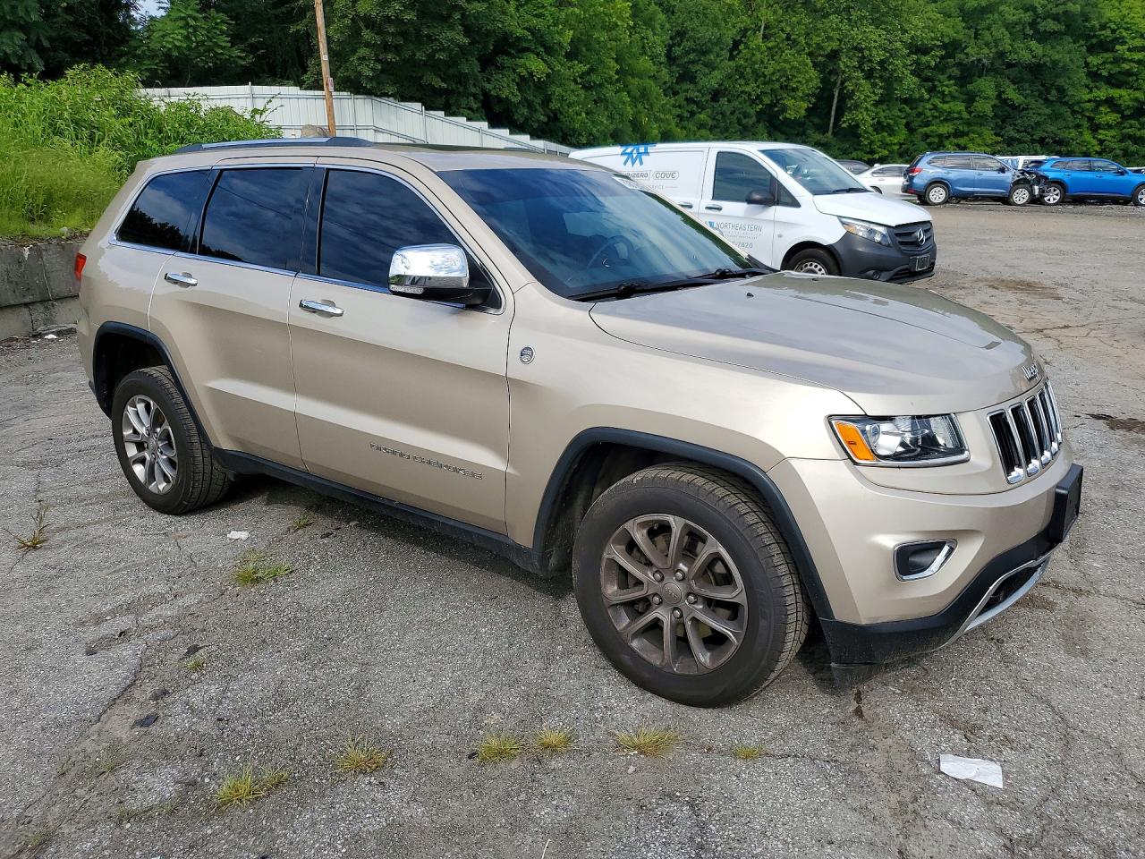 2015 Jeep Grand Cherokee Limited Beige vin: 1C4RJFBG9FC612819