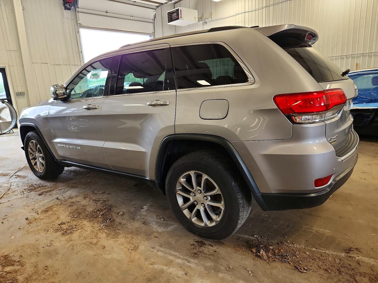 2015 Jeep Grand Cherokee Limited Silver vin: 1C4RJFBG9FC724195