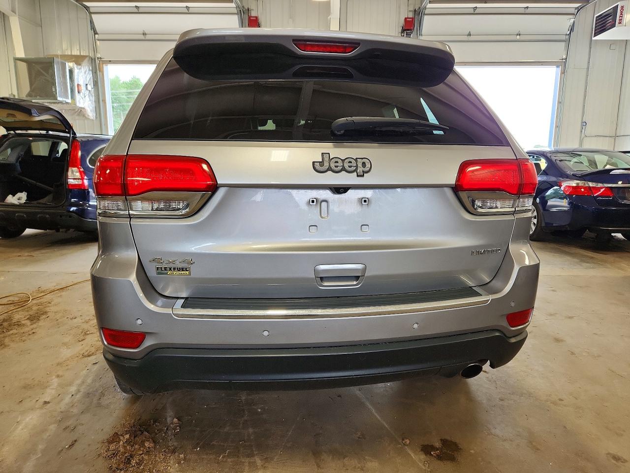 2015 Jeep Grand Cherokee Limited Silver vin: 1C4RJFBG9FC724195