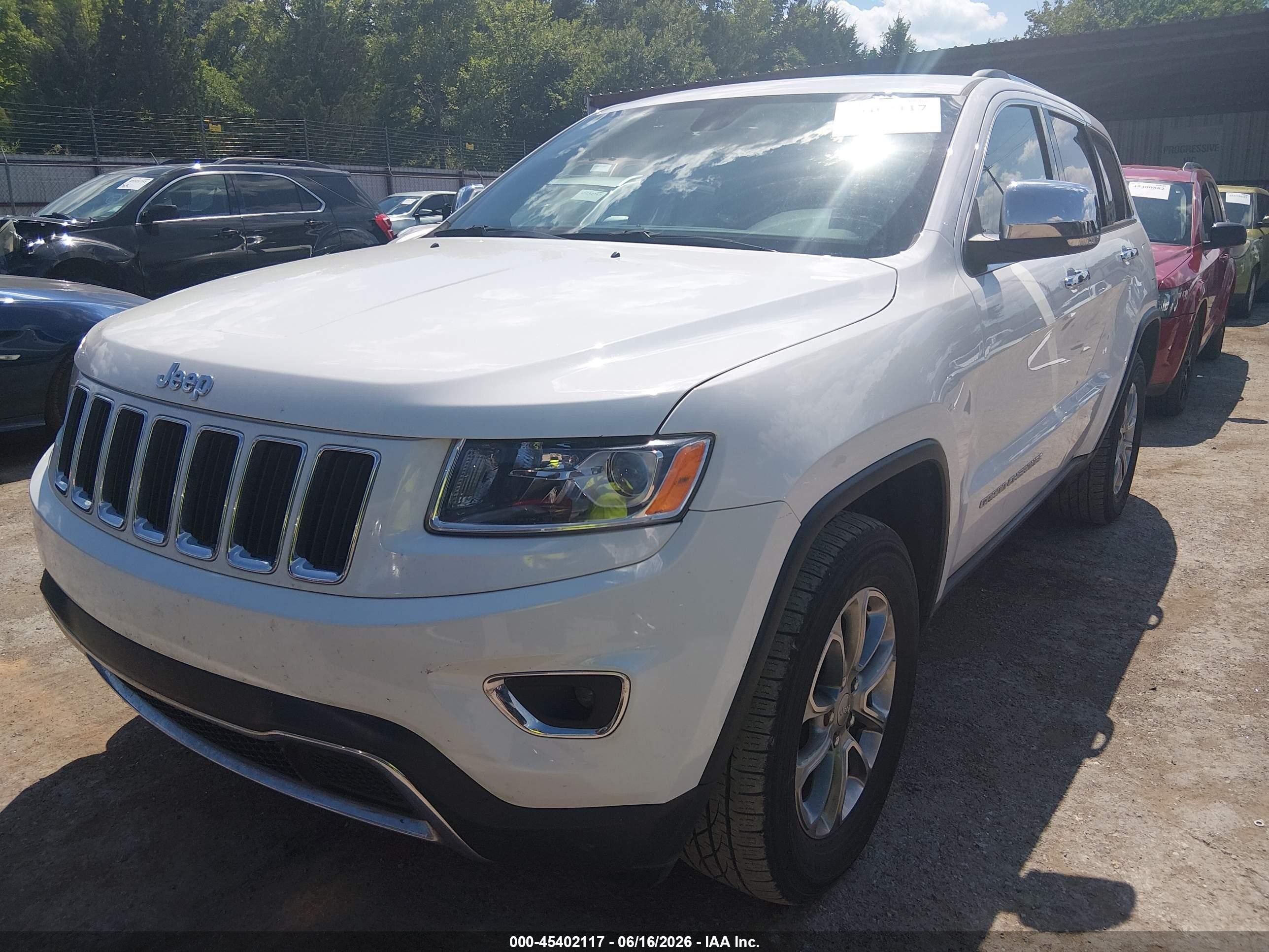 2015 Jeep Grand Cherokee Limited White vin: 1C4RJFBG9FC911016