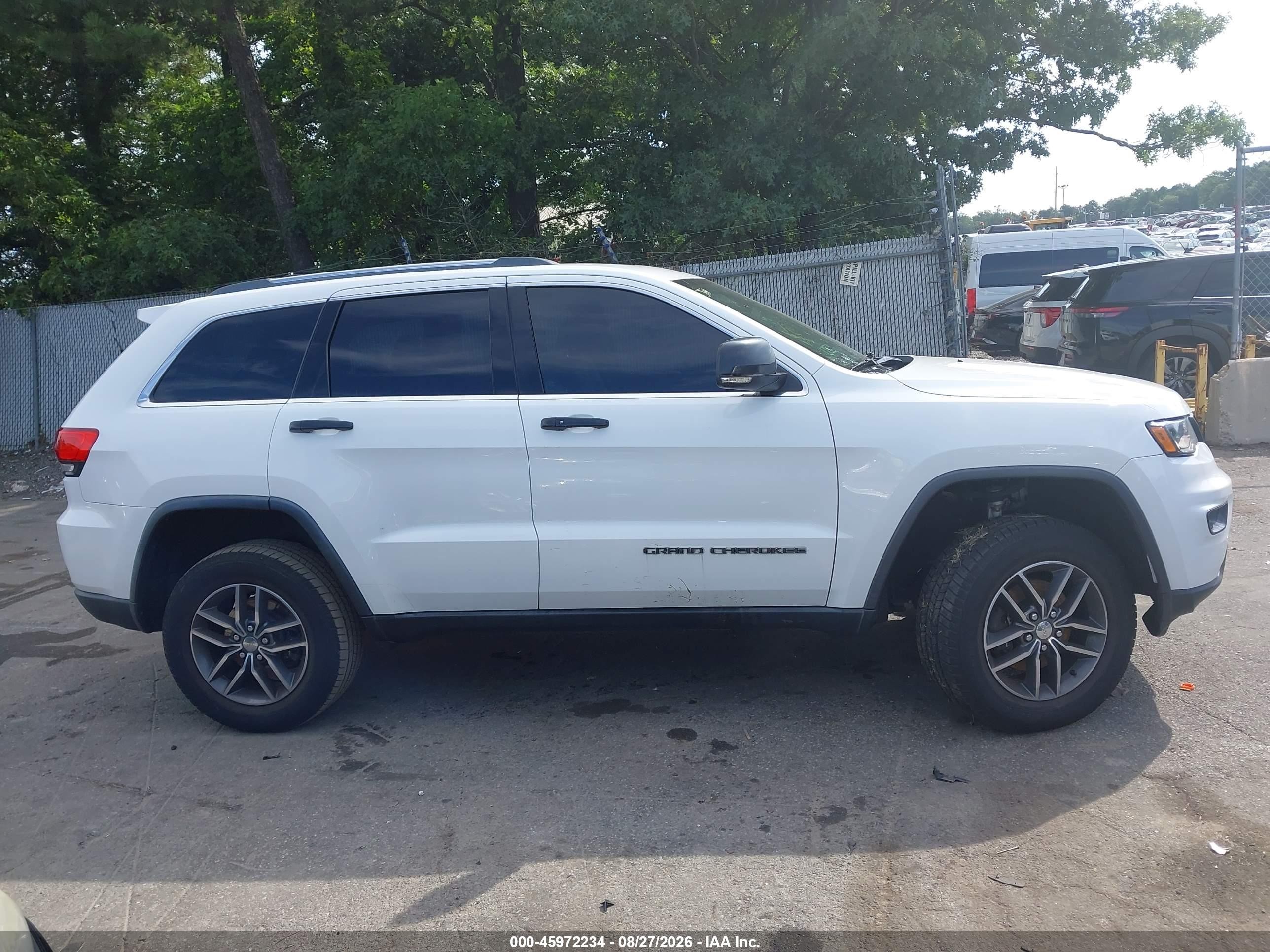 2017 Jeep Grand Cherokee Limited Белый vin: 1C4RJFBG9HC603797