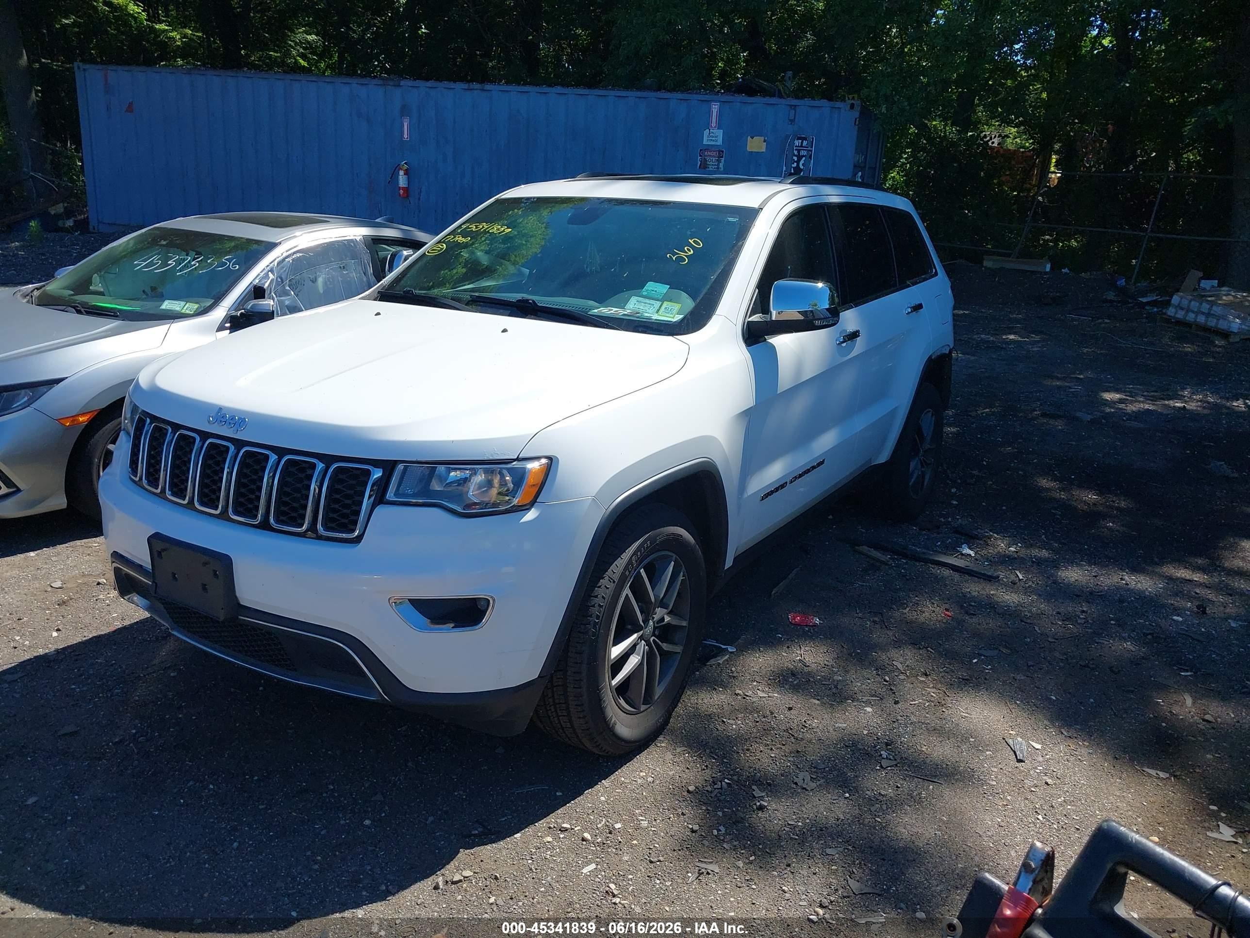 2017 Jeep Grand Cherokee Limited 4x4 White vin: 1C4RJFBG9HC849751