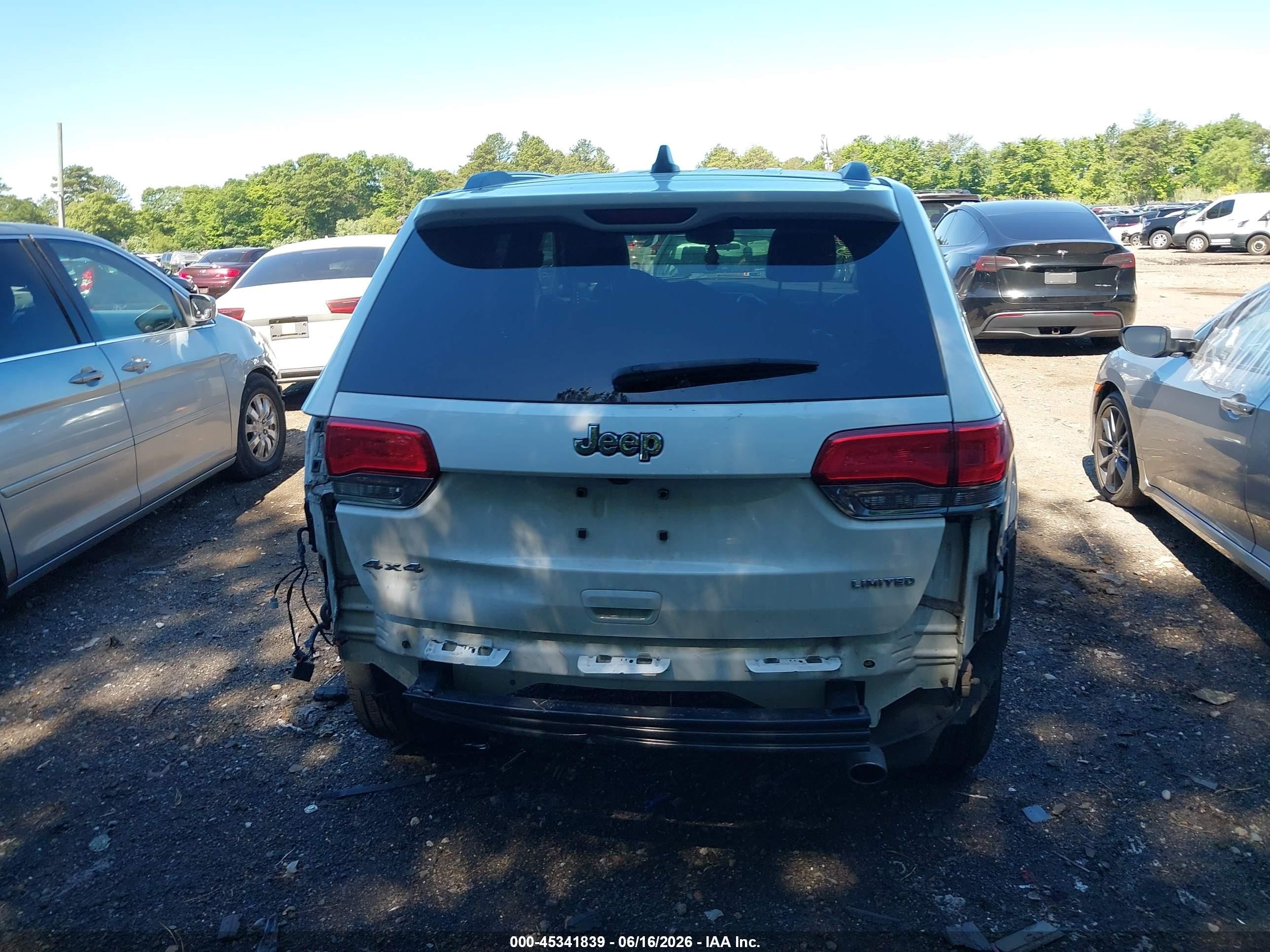 2017 Jeep Grand Cherokee Limited 4x4 White vin: 1C4RJFBG9HC849751