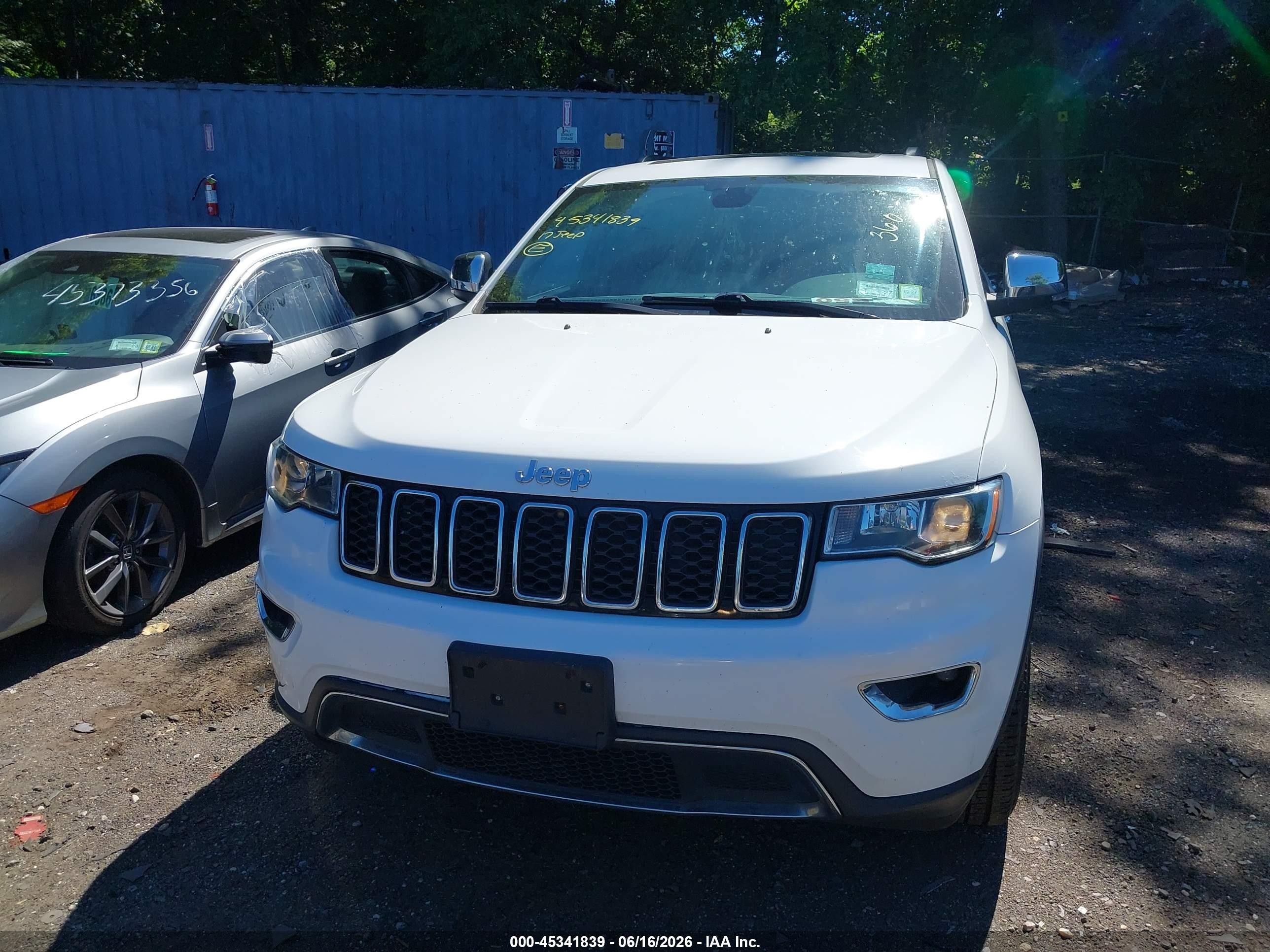 2017 Jeep Grand Cherokee Limited 4x4 White vin: 1C4RJFBG9HC849751