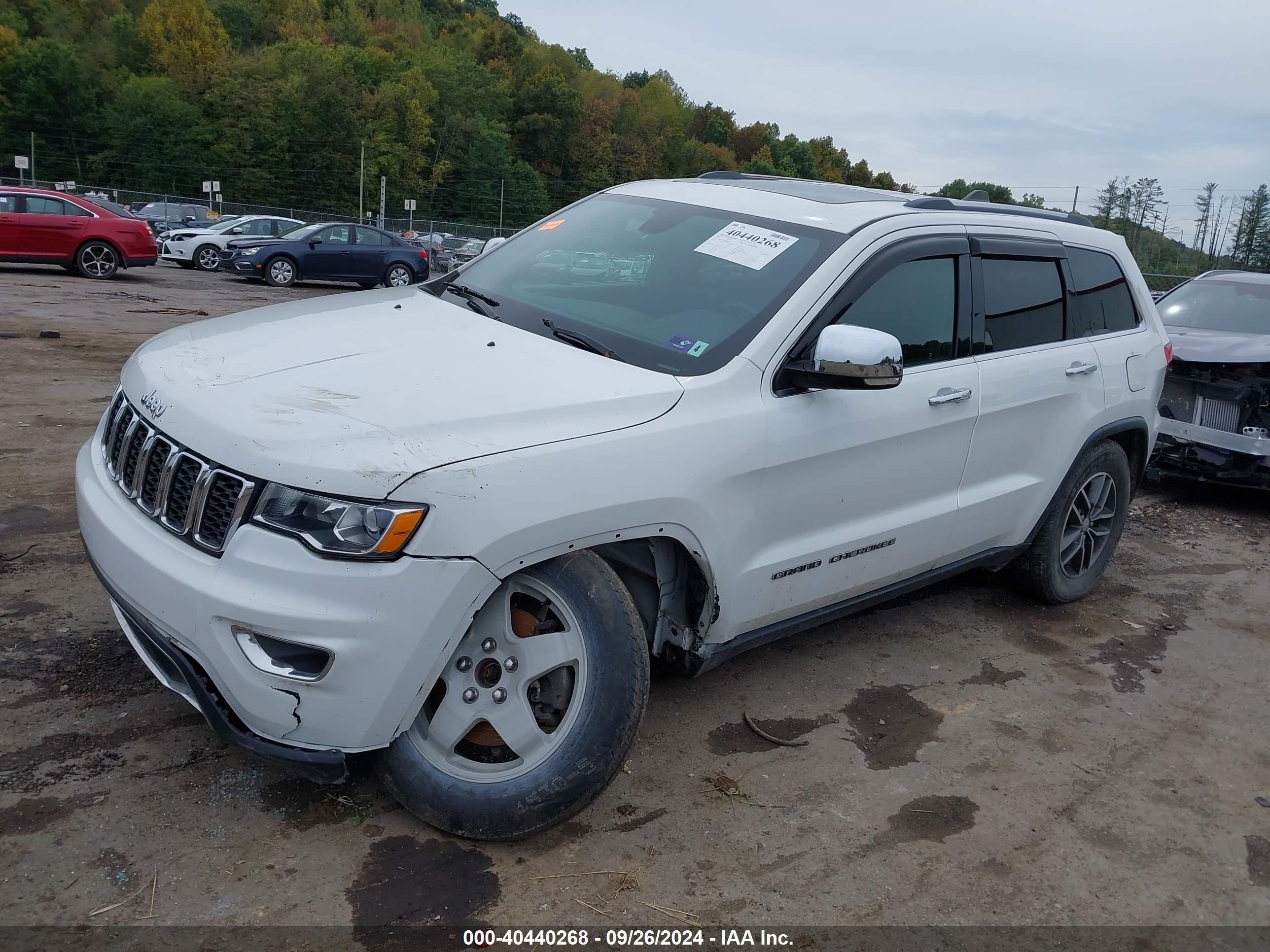Price & History 2017 Jeep Grand Cherokee Limited 4x4 3.6l V-6 Dohc