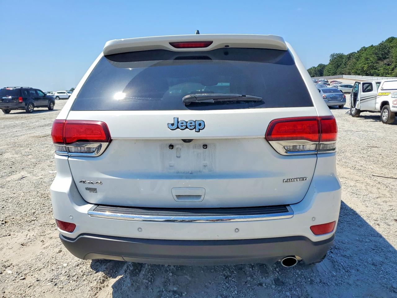 2022 Jeep Gran Cheor White vin: 1C4RJFBG9NC111024