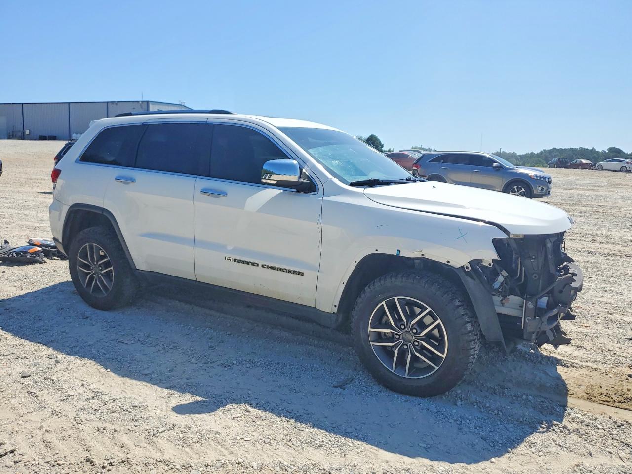 2022 Jeep Gran Cheor White vin: 1C4RJFBG9NC111024