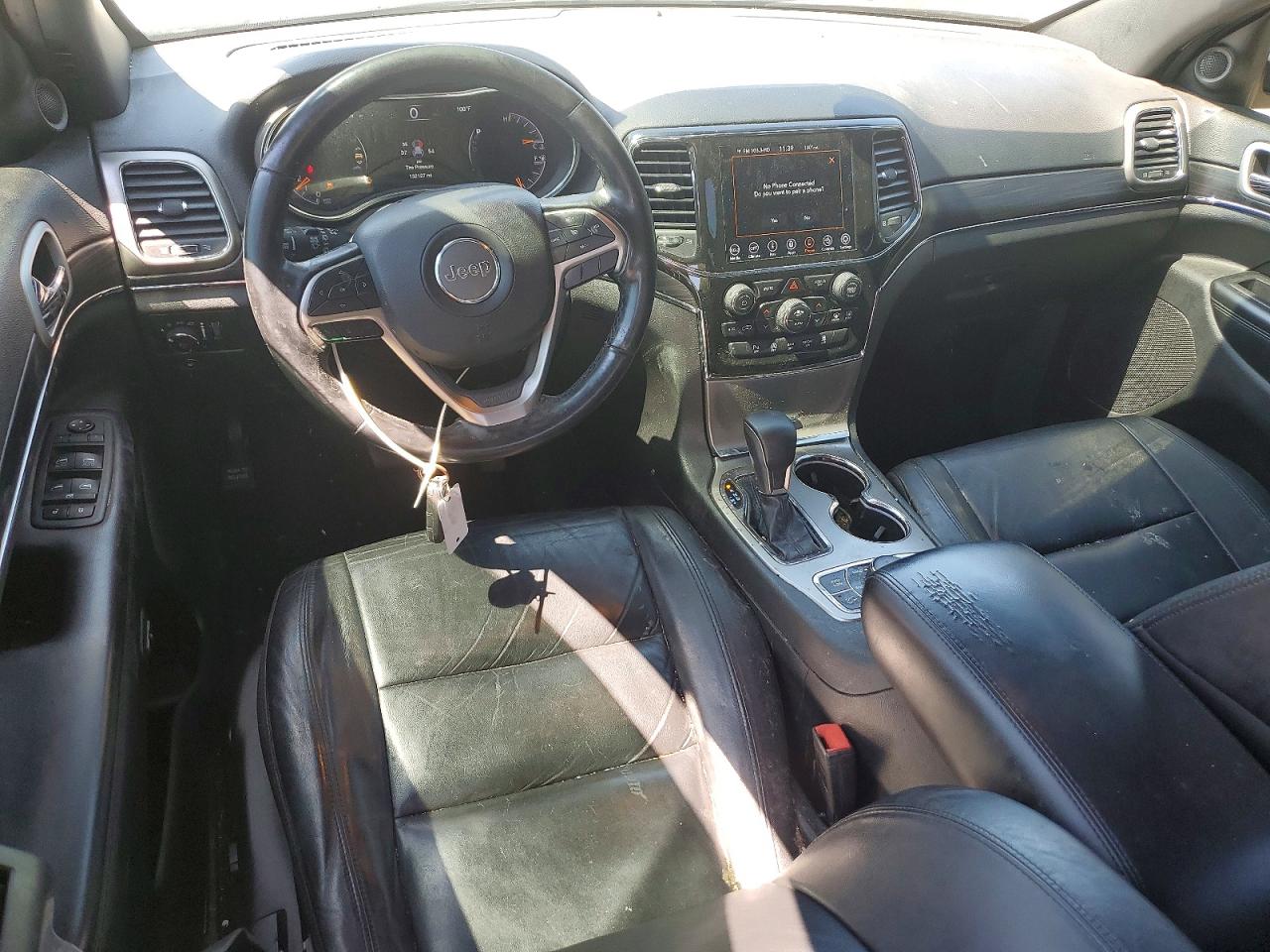 2022 Jeep Gran Cheor White vin: 1C4RJFBG9NC111024