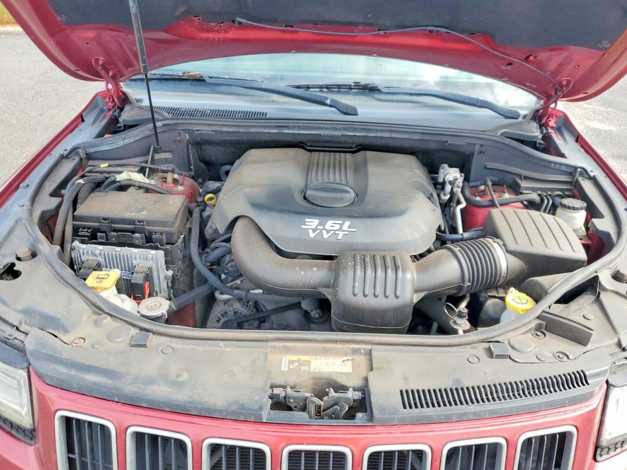 2014 Jeep Grand Cherokee Limited Red vin: 1C4RJFBGXEC190106