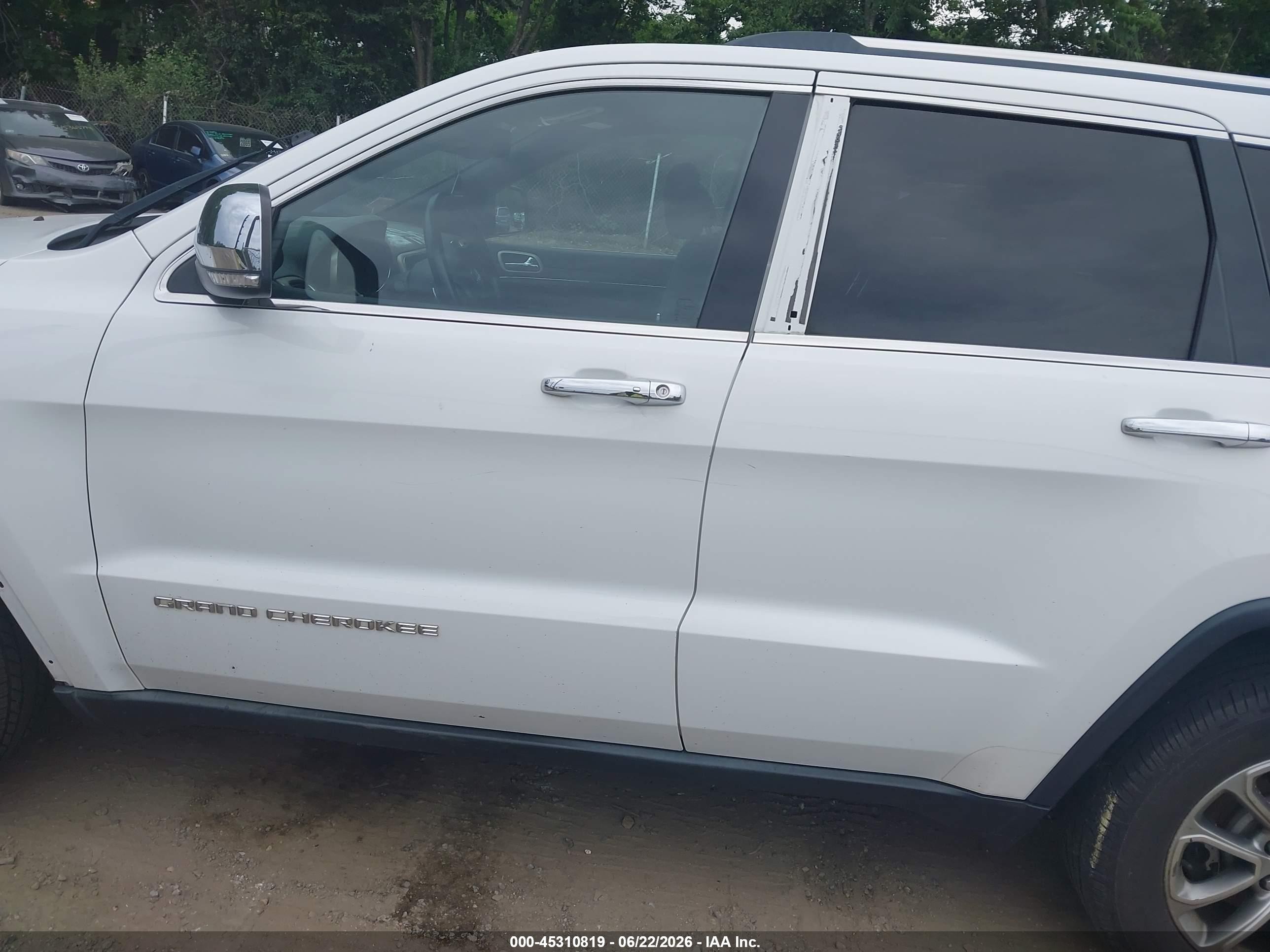 2014 Jeep Grand Cherokee Limited White vin: 1C4RJFBGXEC399765