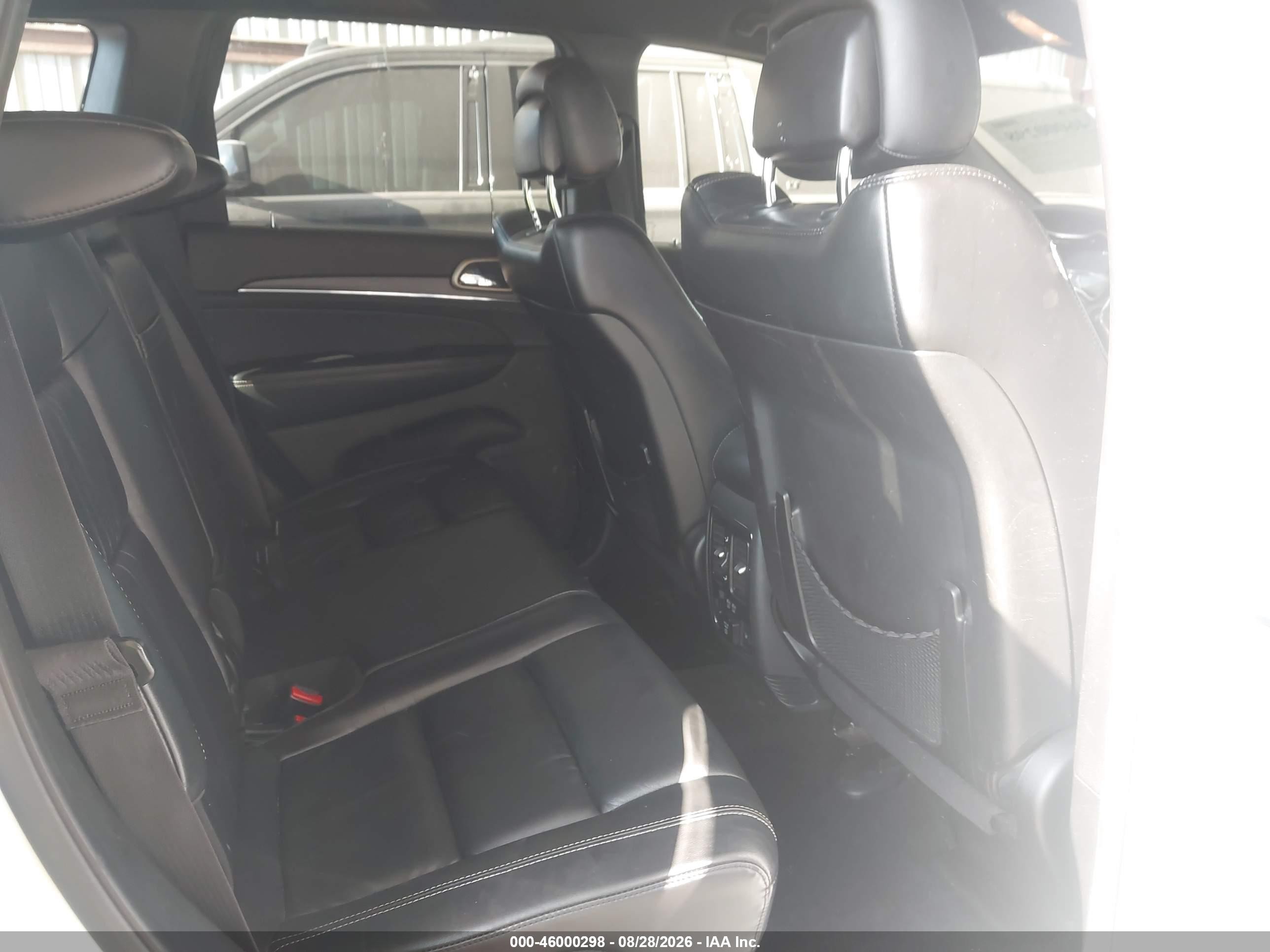 2015 Jeep Grand Cherokee Limited White vin: 1C4RJFBGXFC113334